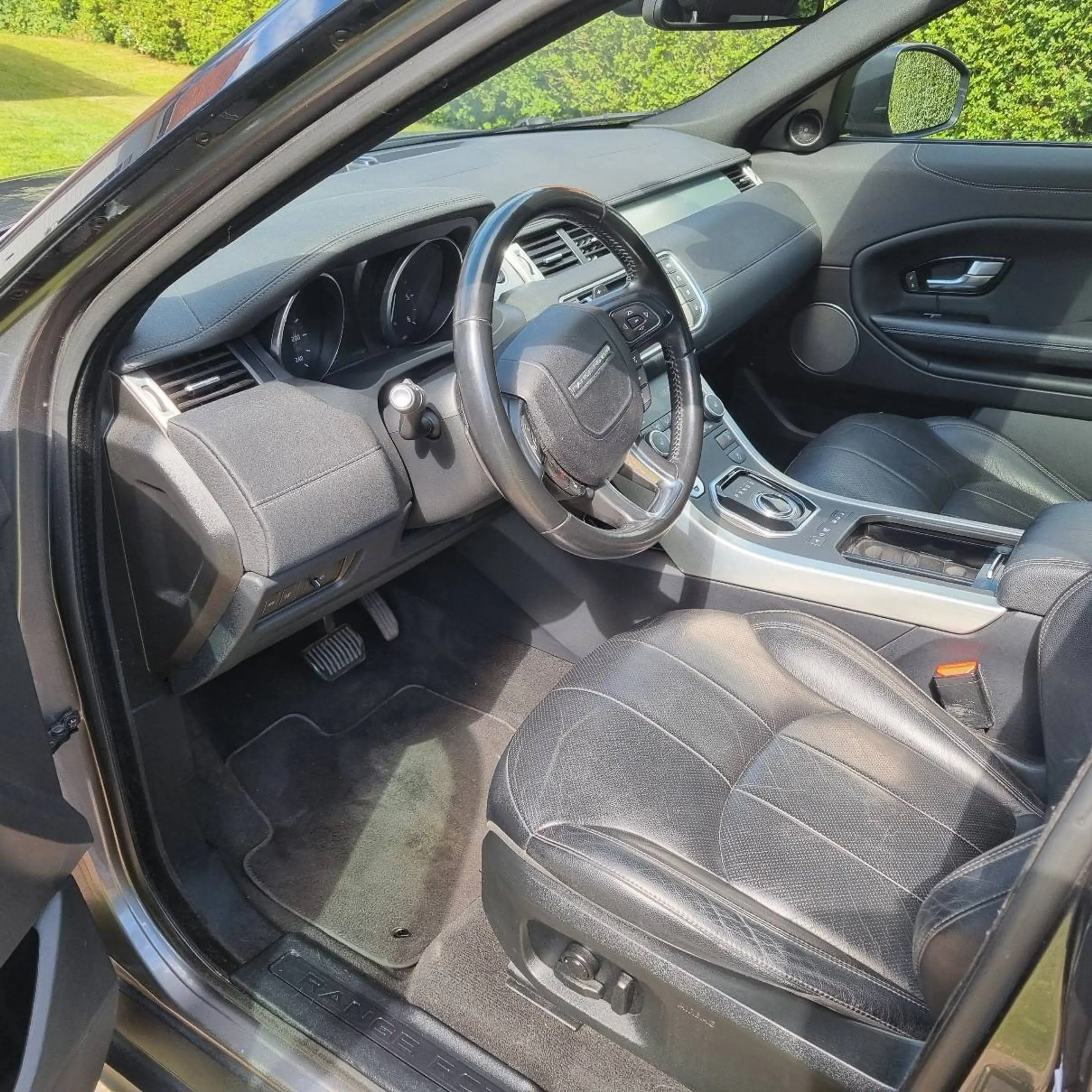 Land Rover Range Rover Evoque Evoque 2.0 TD4 4WD HSE (EU6d-TEMP) — photo 4