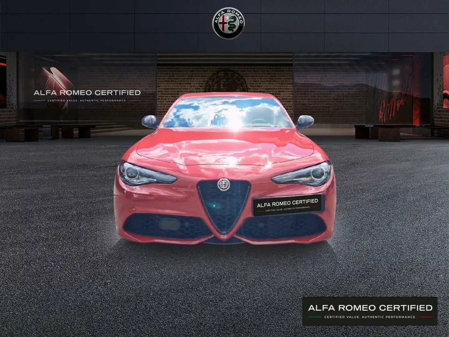Alfa Romeo Giulia Veloce Ti 2.0Turbo 16V AT8-Q4 Red - 2