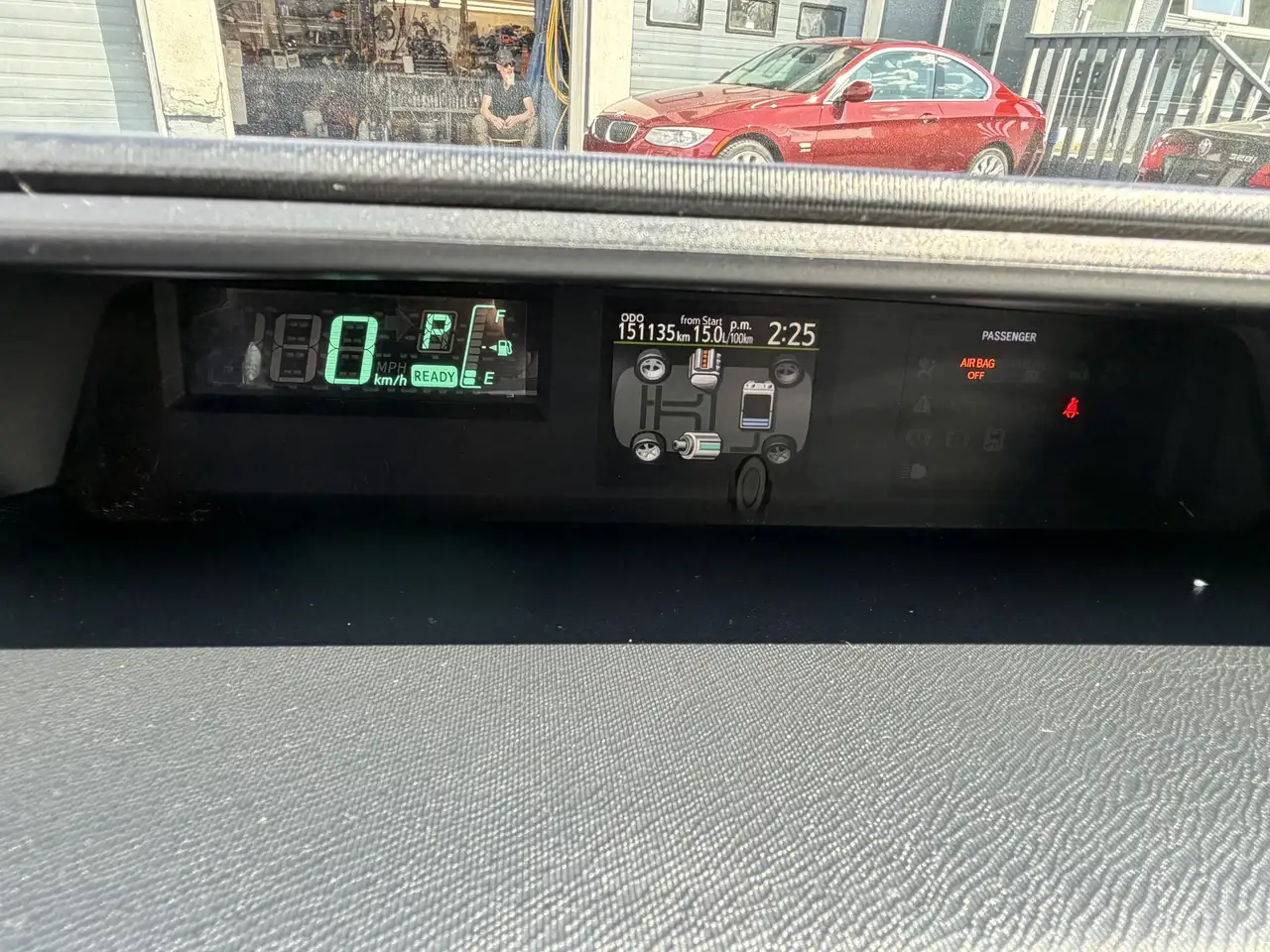Toyota Prius c снимка Toyota Prius c