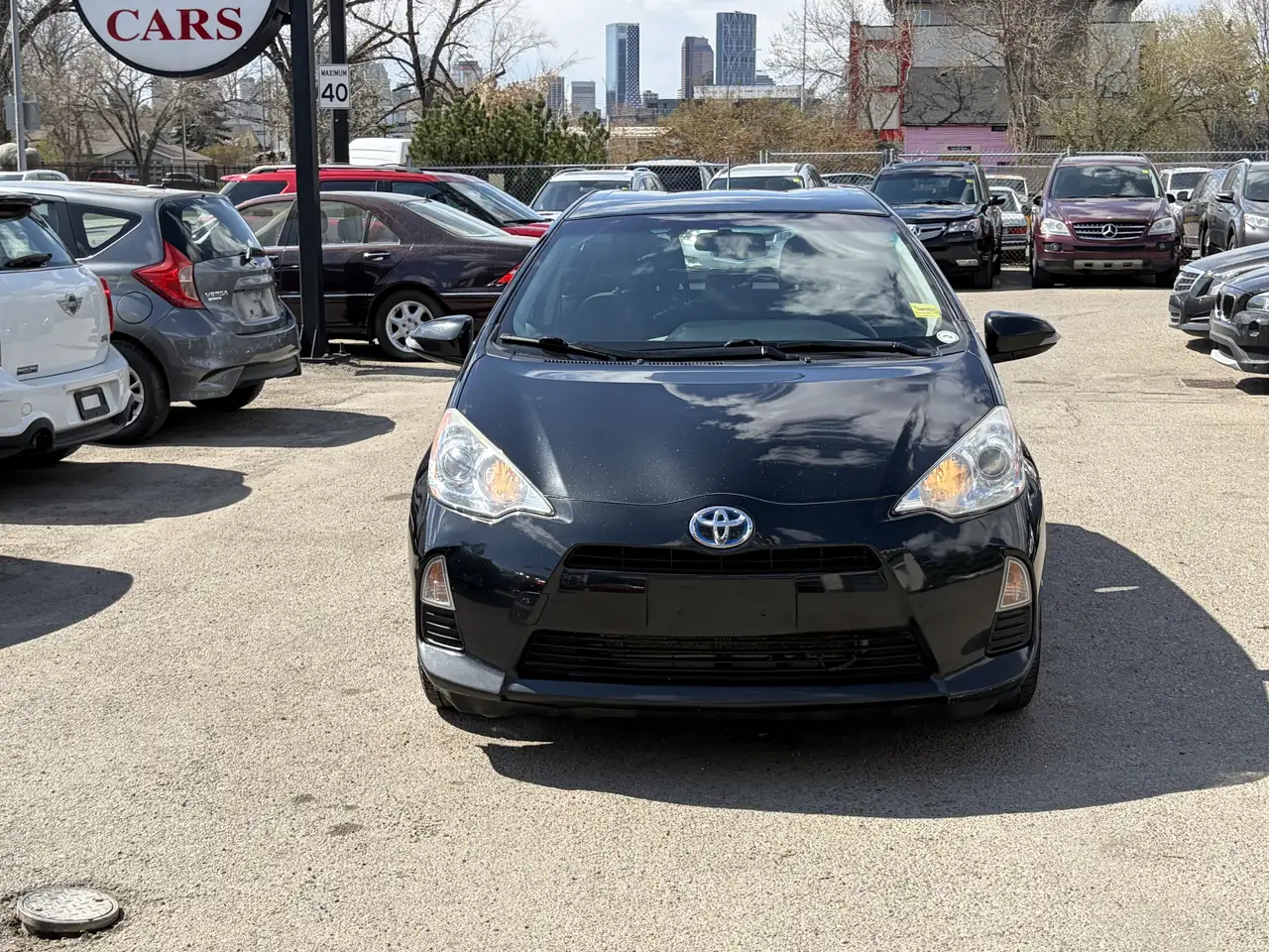 Toyota Prius c снимка Toyota Prius c