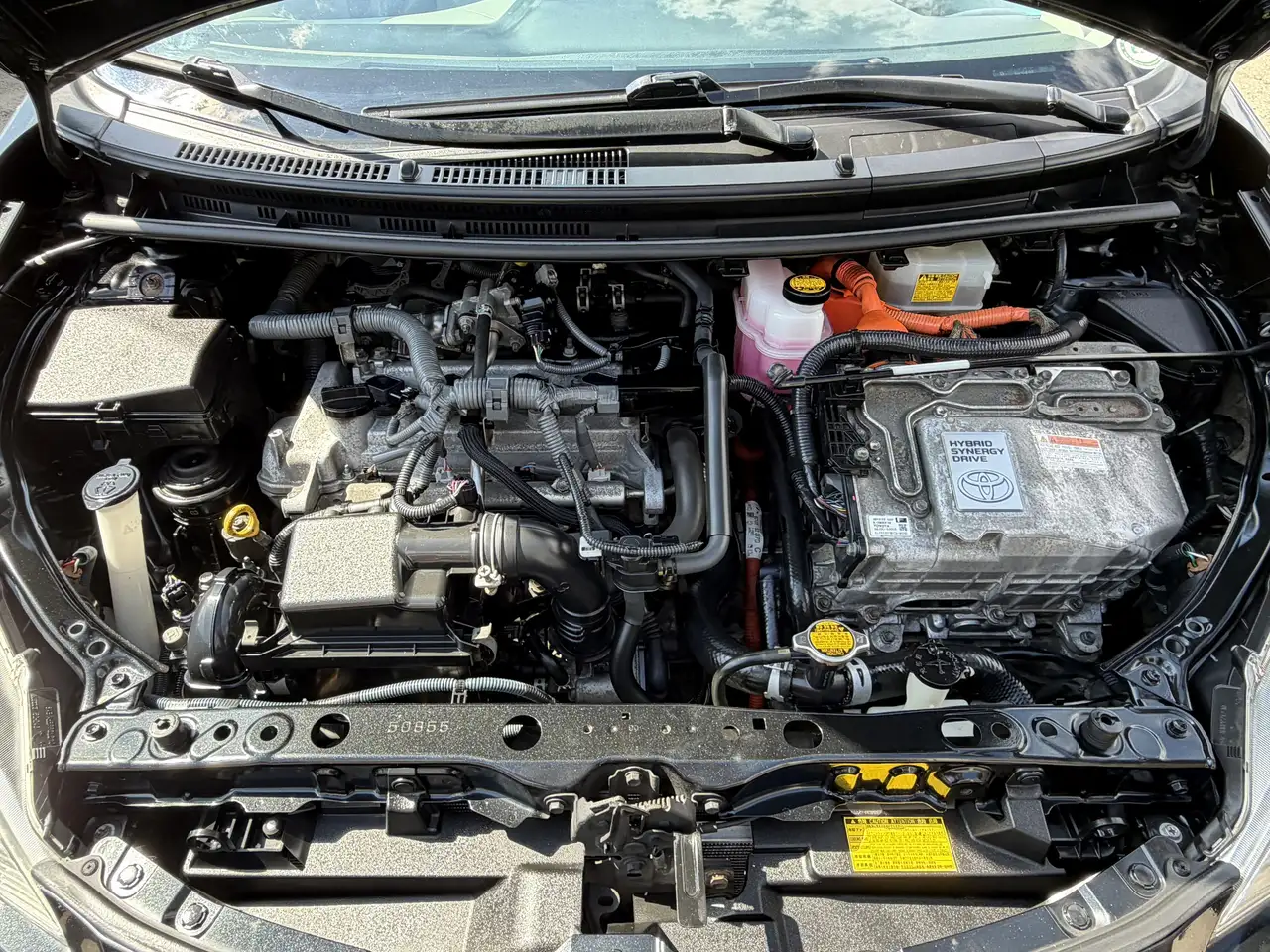Toyota Prius c снимка Toyota Prius c