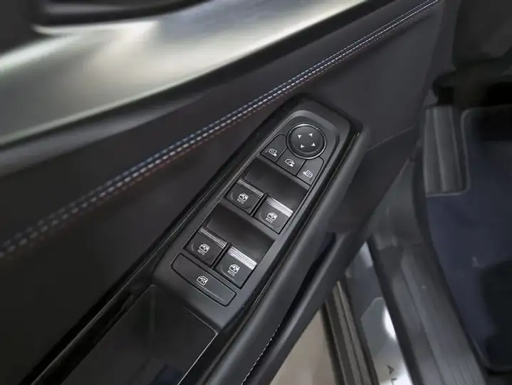 Renault Rafale 2024, foto 11