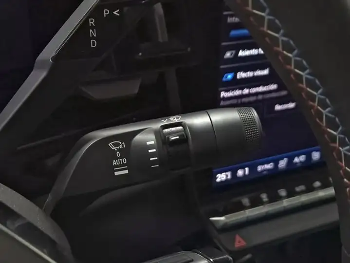 Renault Rafale 2024, foto 19