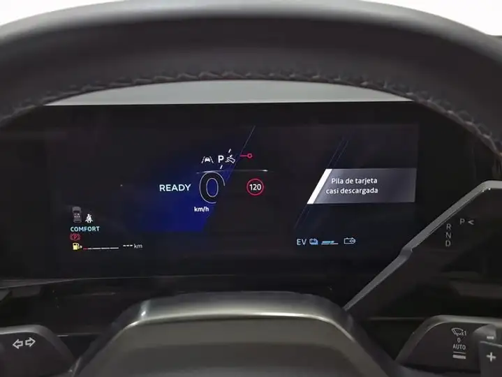 Renault Rafale 2024, foto 14