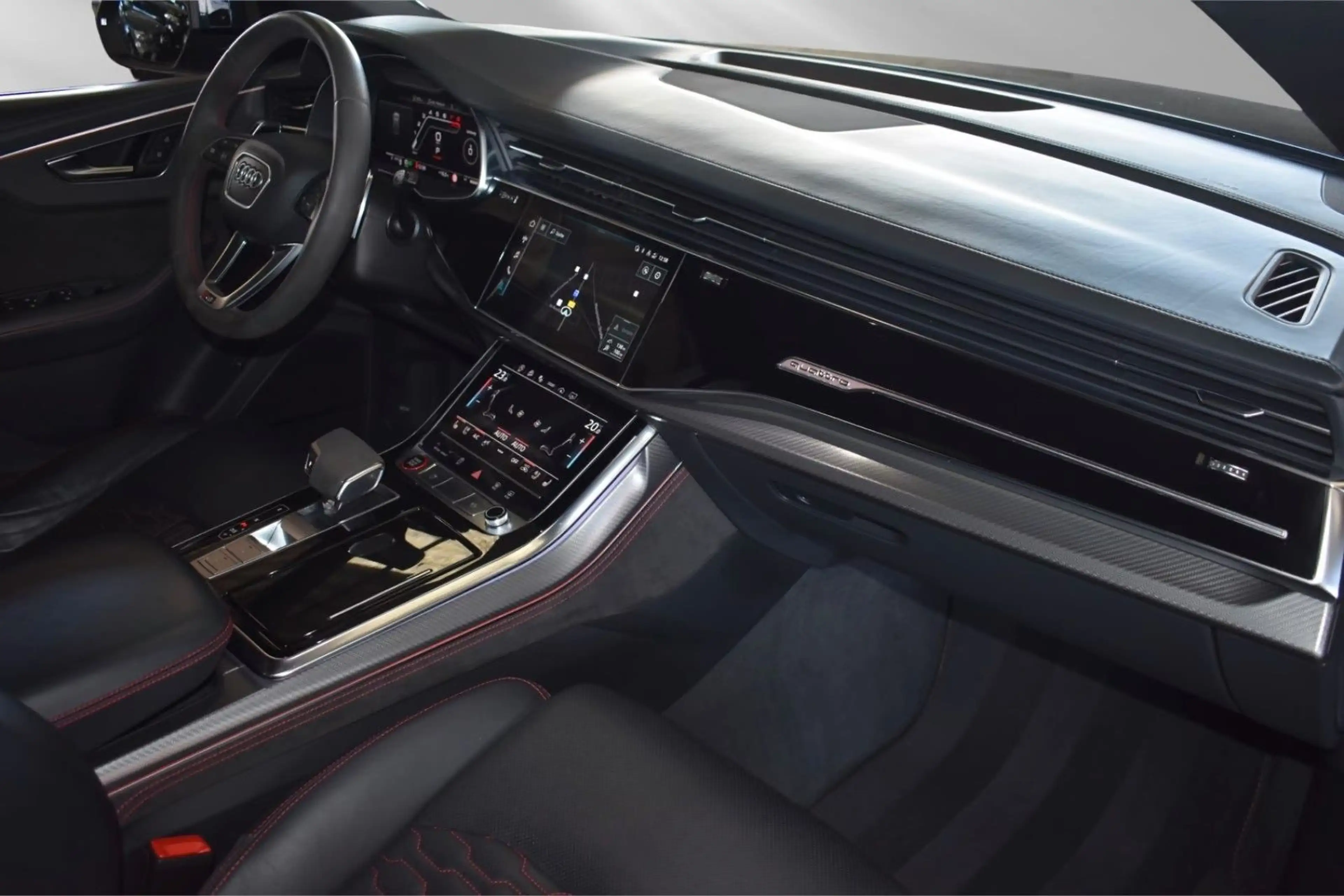 Audi RS Q8 4.0 QUATTRO 1.HAND BLACK PANO MATRIX B&O — photo 11