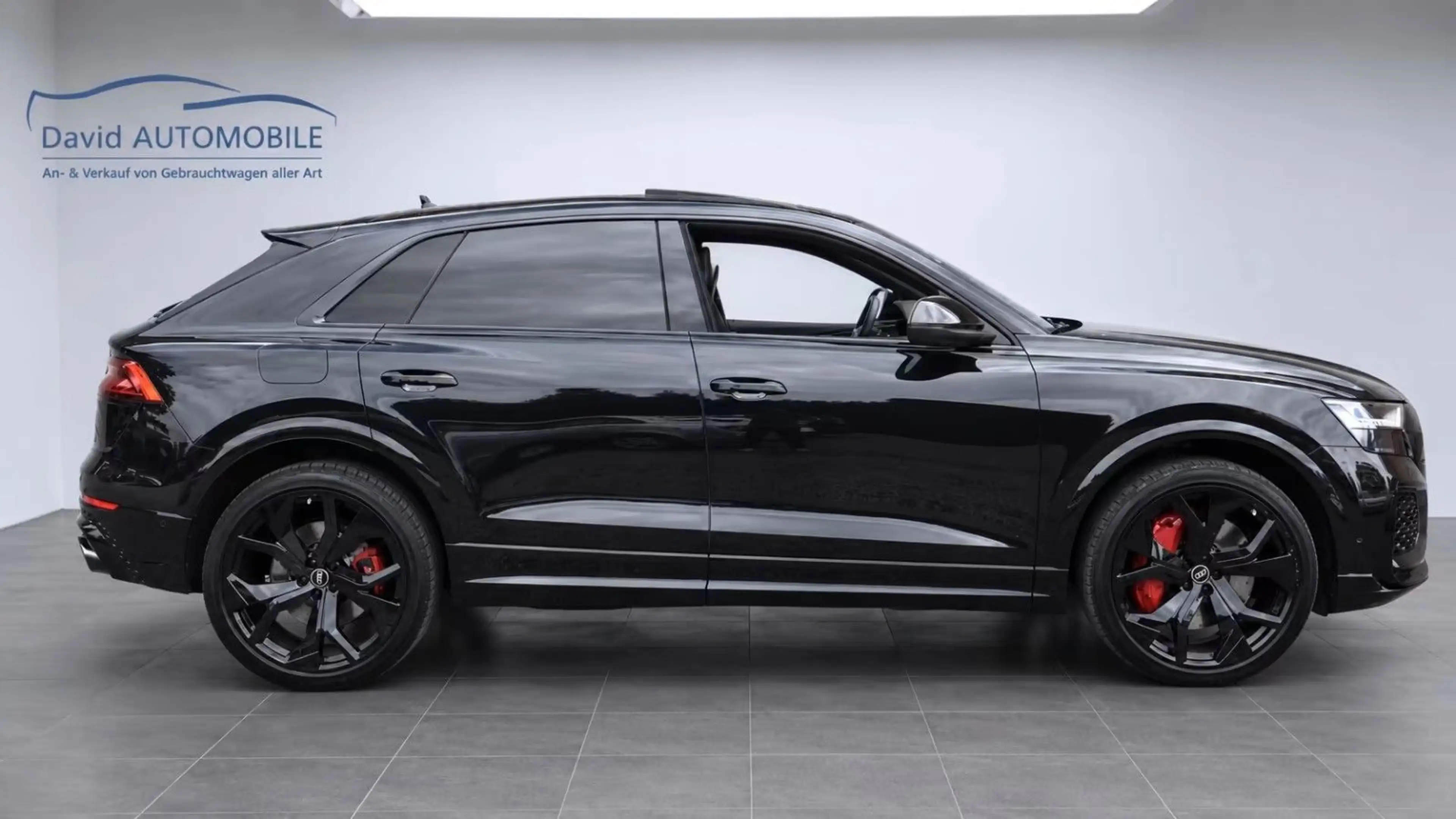 Audi RS Q8 4.0 QUATTRO 1.HAND BLACK PANO MATRIX B&O — photo 4