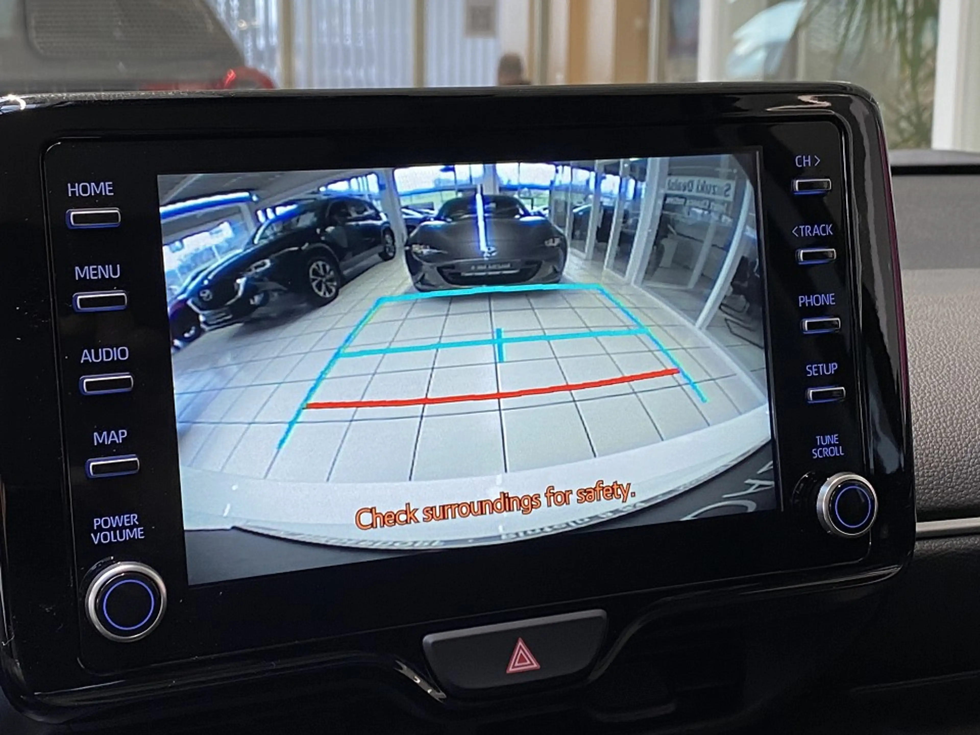 Mazda 2 Hybrid 1.5 Select Panoramadach — photo 12