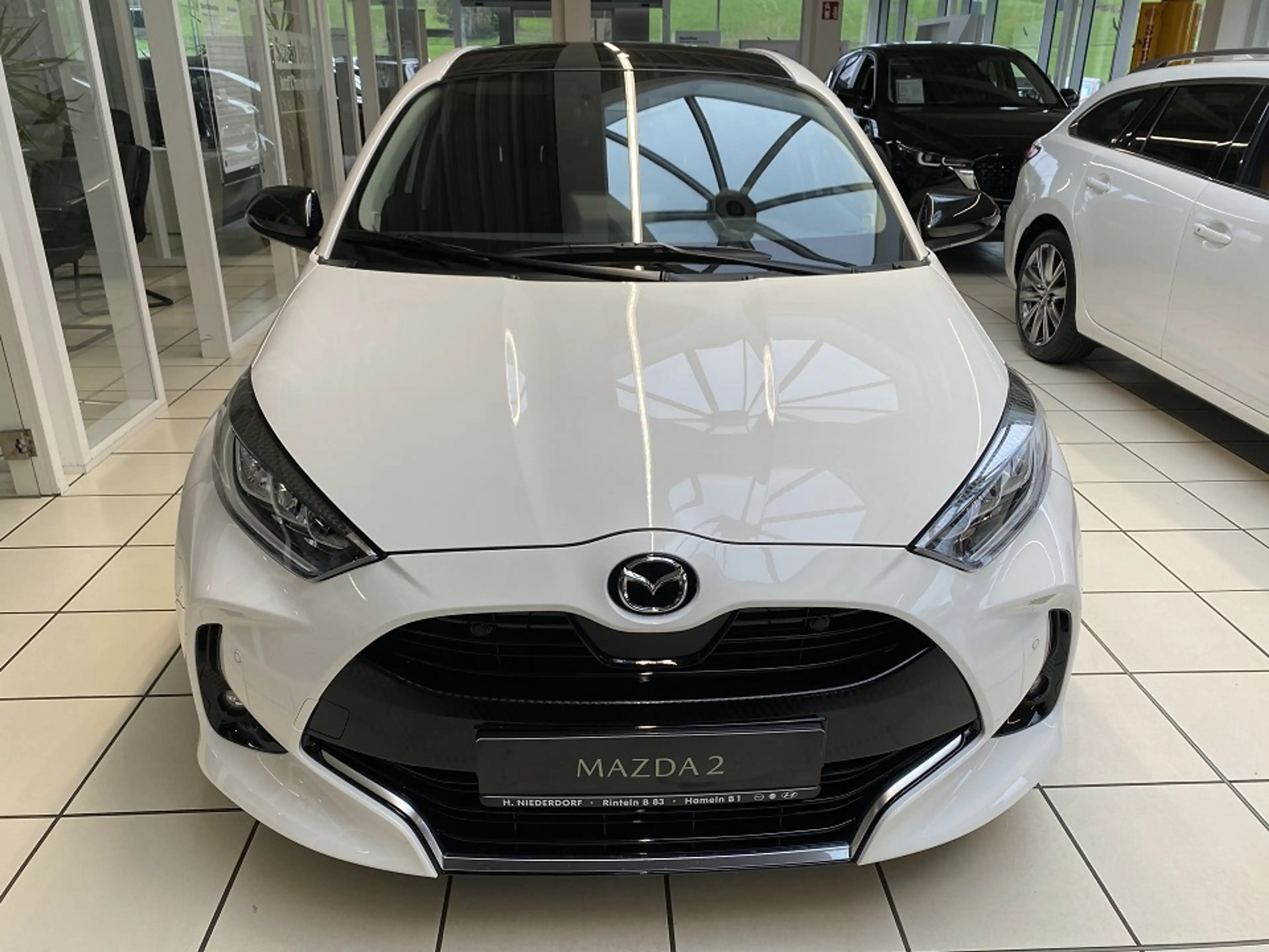 Mazda 2 Hybrid 1.5 Select Panoramadach — photo 14