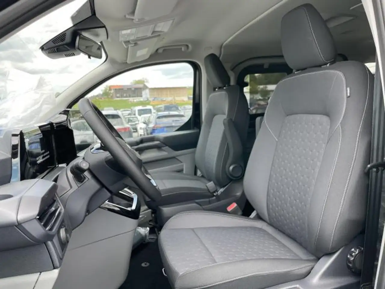Ford Tourneo Custom 2026 — фото 10