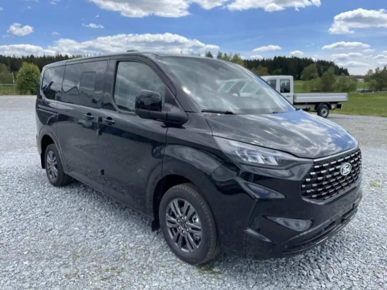 Ford Tourneo Custom 2026 — фото 8