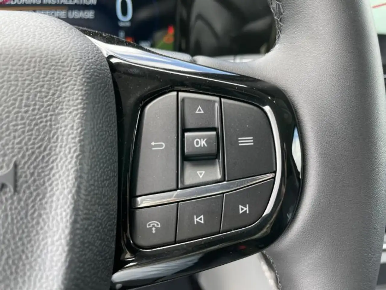 Ford Tourneo Custom 2026 — фото 12