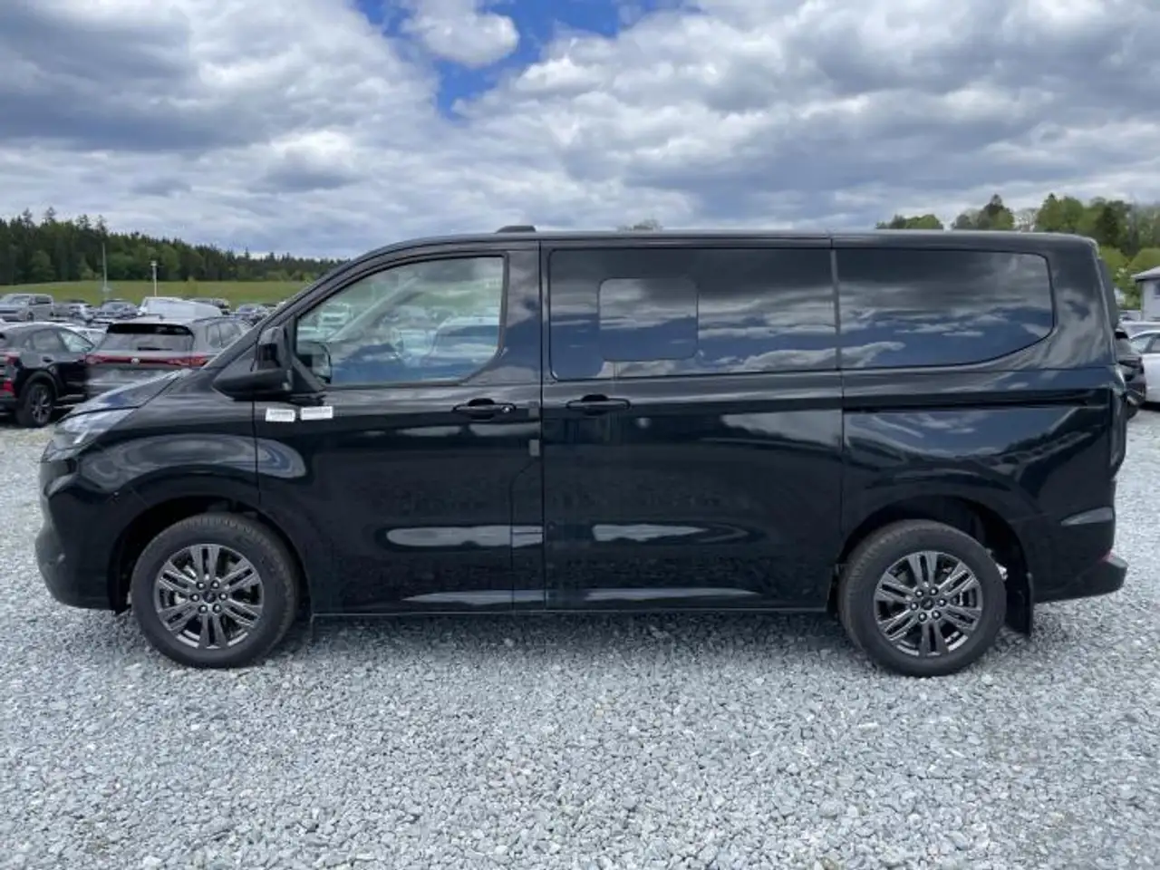 Ford Tourneo Custom 2026