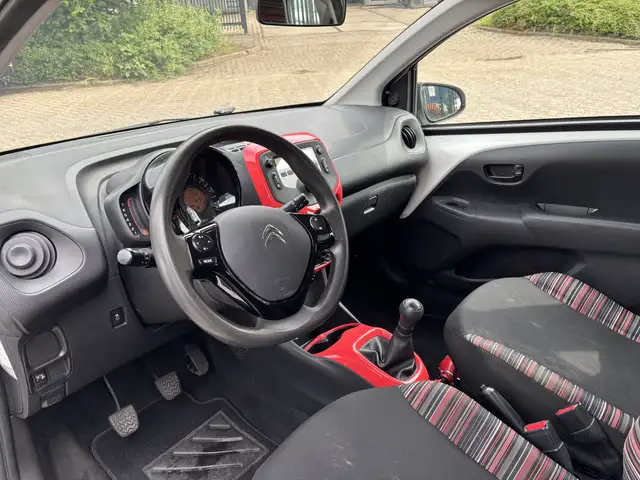 Citroen C1 view 5
