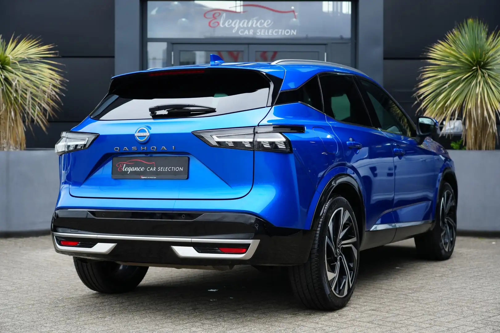 Nissan Qashqai 1.3 MHEV Xtronic Tekna Plus 158pk Panoramadak/Alca Blauw - 2