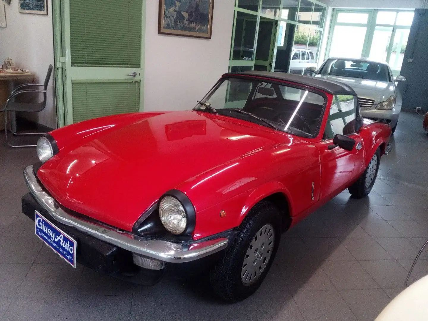 Triumph Spitfire cabrio Red - 1