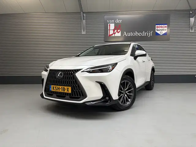 Lexus NX 450h+ AWD LUXERY TREKH/1500 KG TREKGEW/LEER/DODEHOEK/ENZ