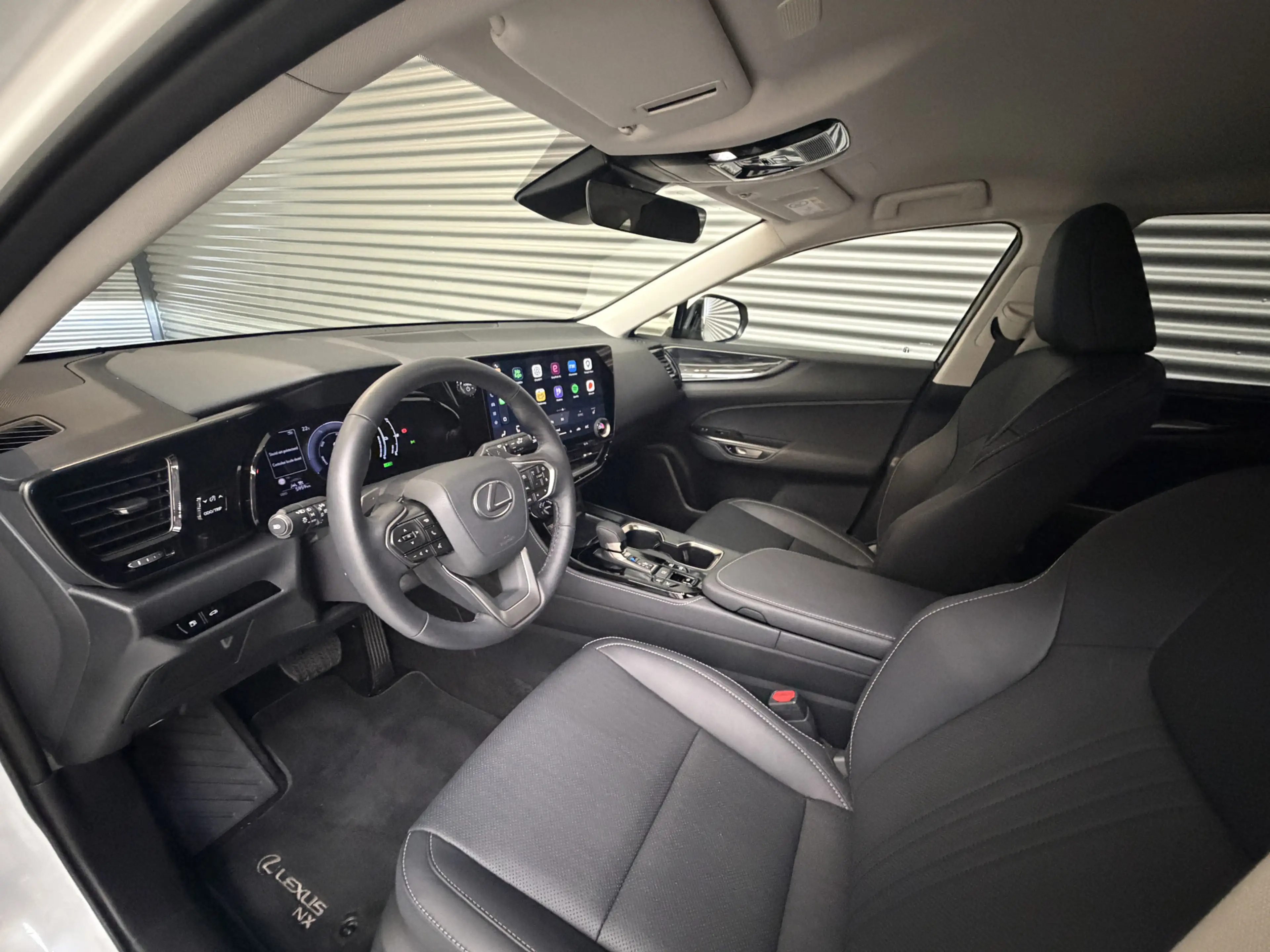 Lexus NX 450h+ AWD LUXERY TREKH/1500 KG TREKGEW/LEER/DODEHOEK/ENZ — photo 7