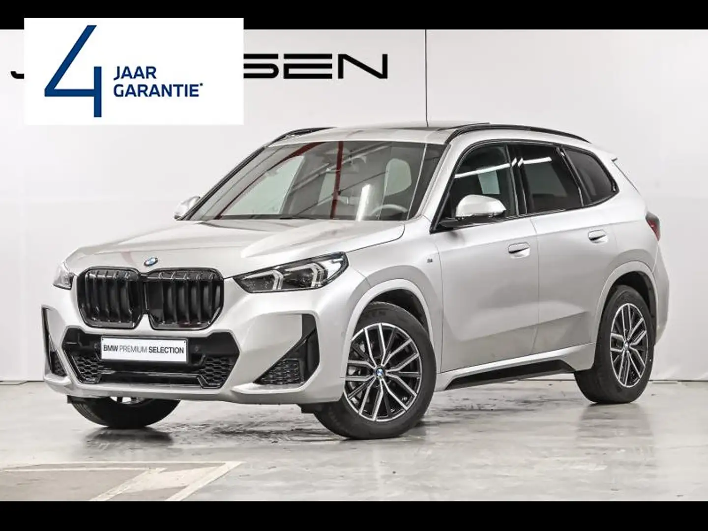 BMW X1 sDrive 18i Zilver - 1