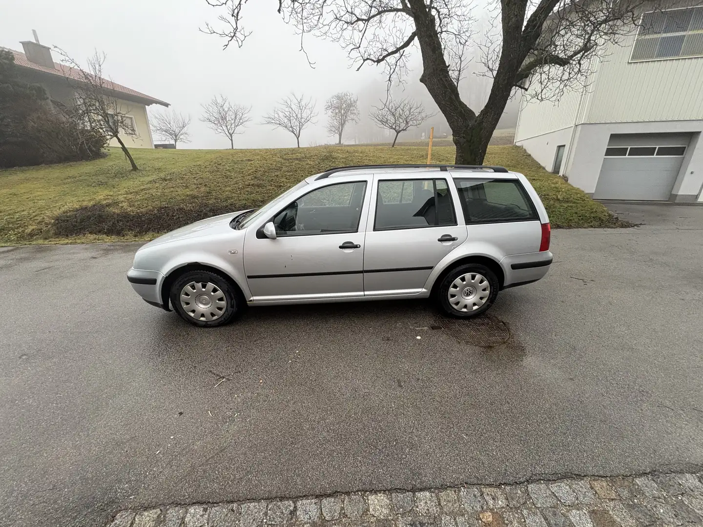 Volkswagen Golf Variant TDI - 1