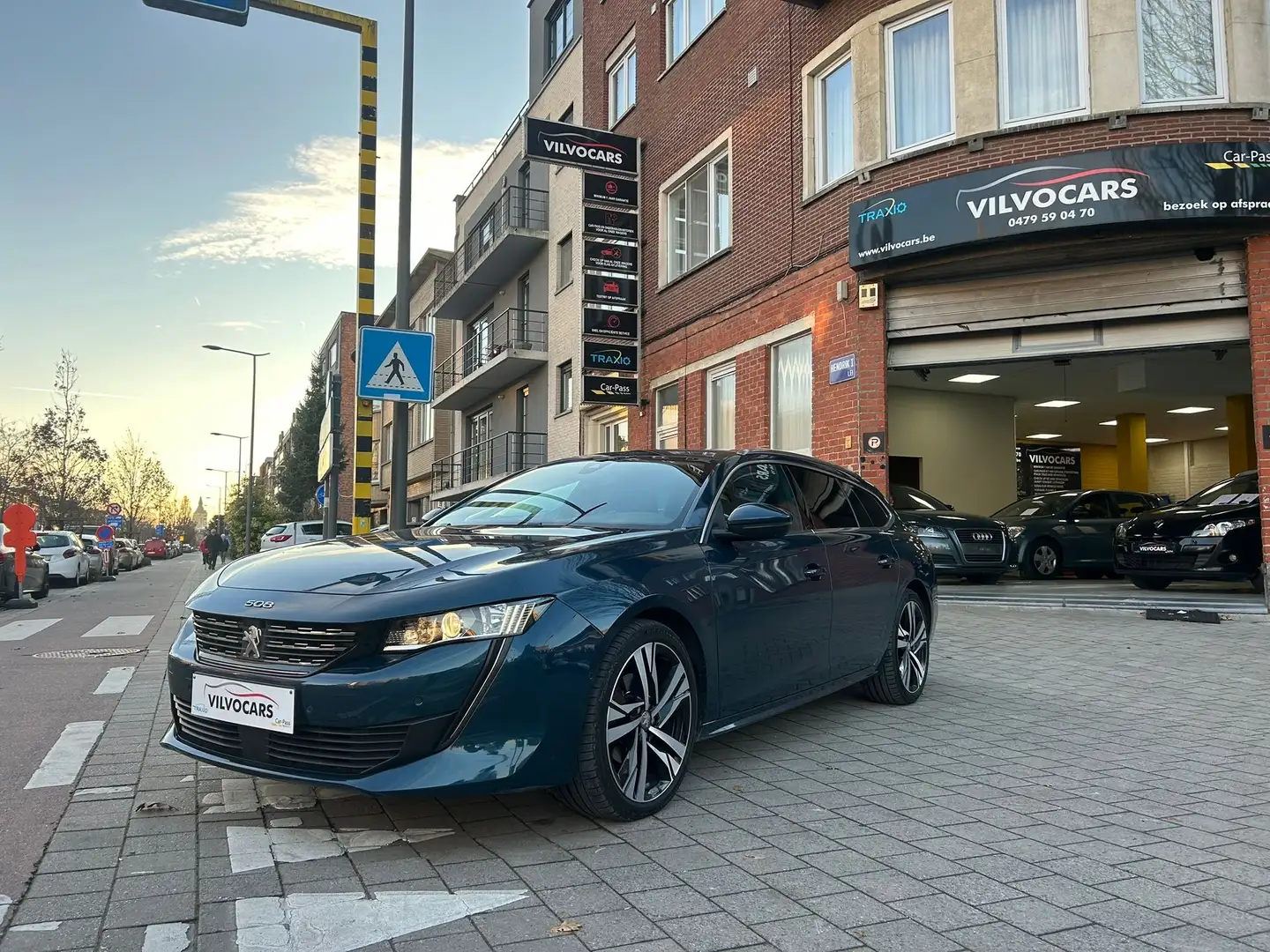 Peugeot 508 SW 1.5 BlueHDi allure Bleu - 1