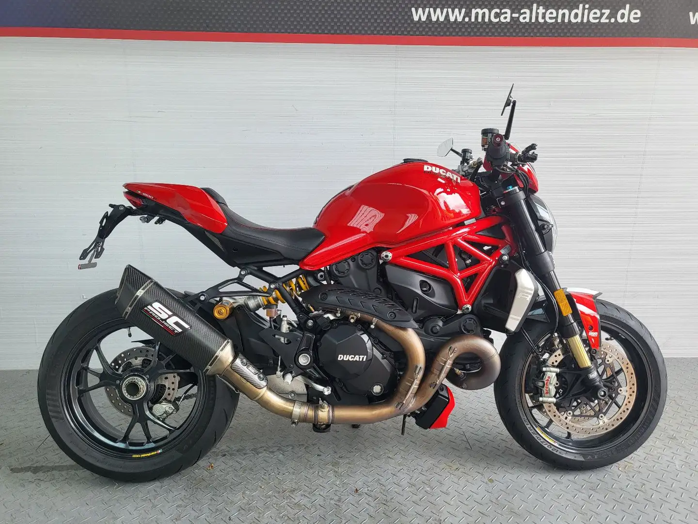 Ducati Monster 1200 R  SC Project Rot - 1