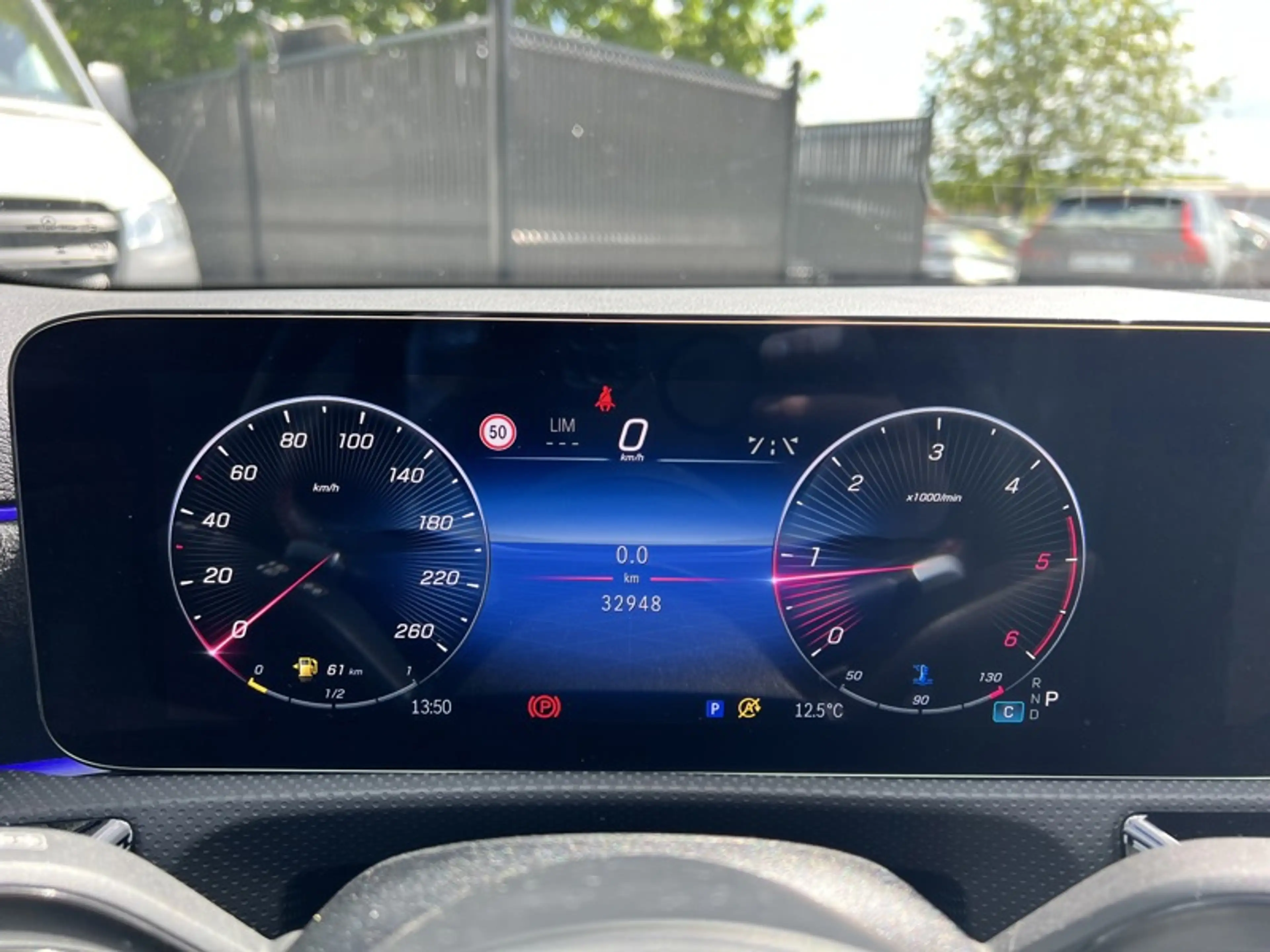 Mercedes-Benz A 180 d AMG Line — photo 8