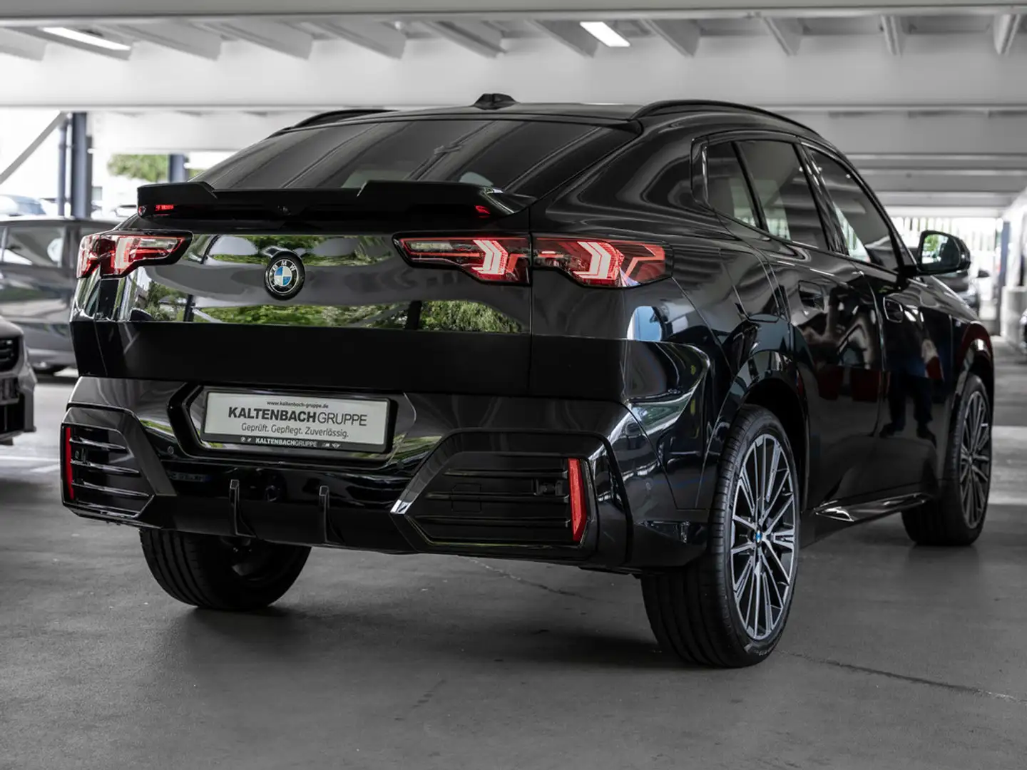 BMW X2 xDrive 20d M-Sport PANO LED HUD ACC NAVI Schwarz - 2