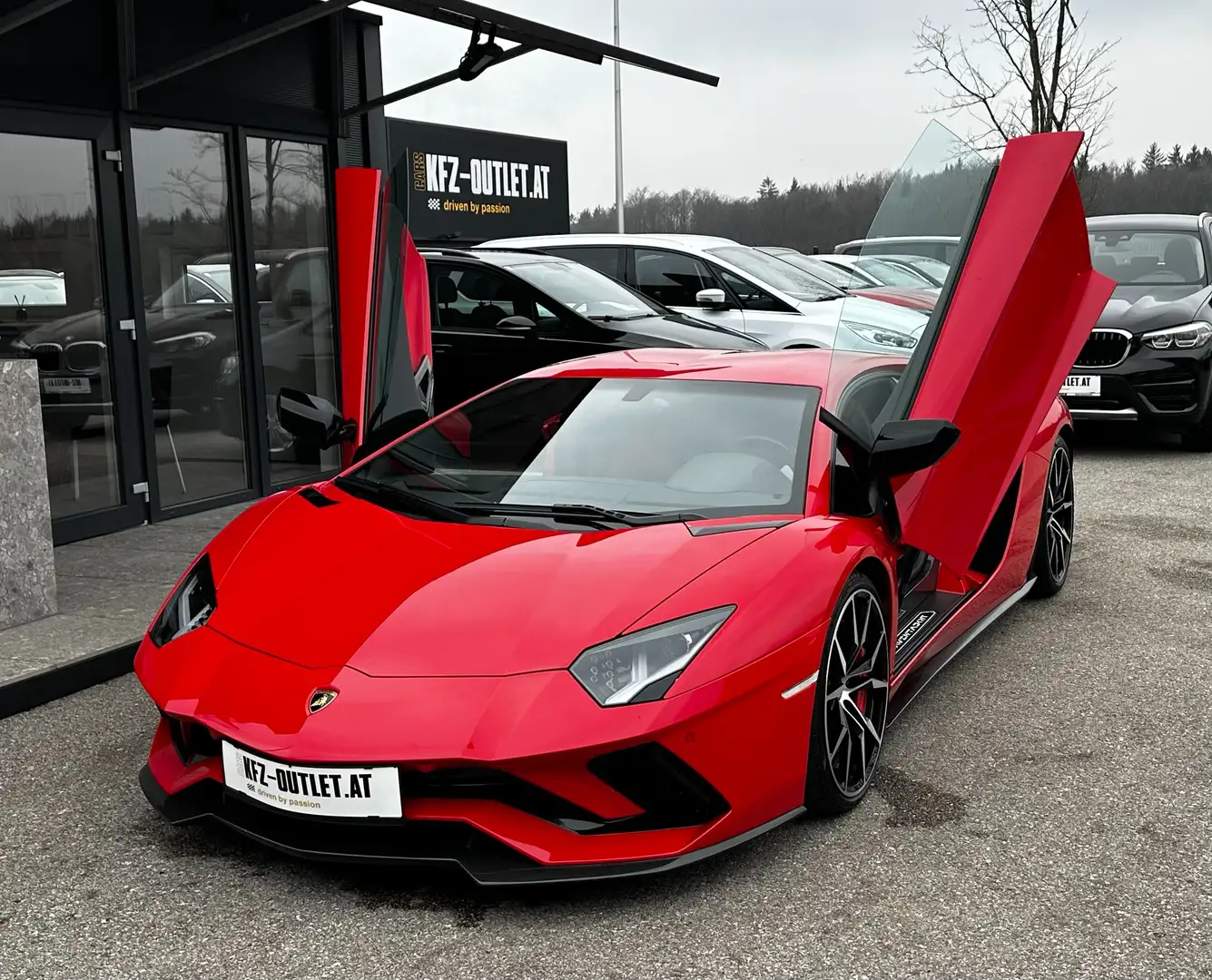 Lamborghini Aventador S V12 740-4 *Voll-Carbon*Lift*RFK*Perfekt* Rojo - 2