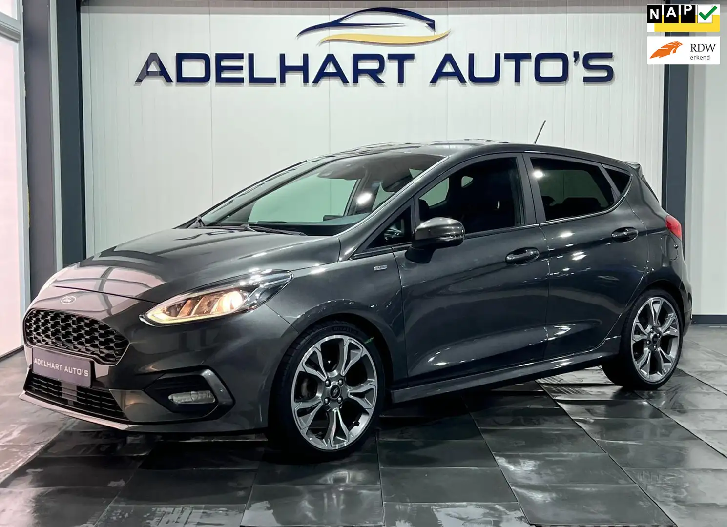 Ford Fiesta 1.0 EcoBoost ST-Line / Navigatie full map / Camera Grijs - 1