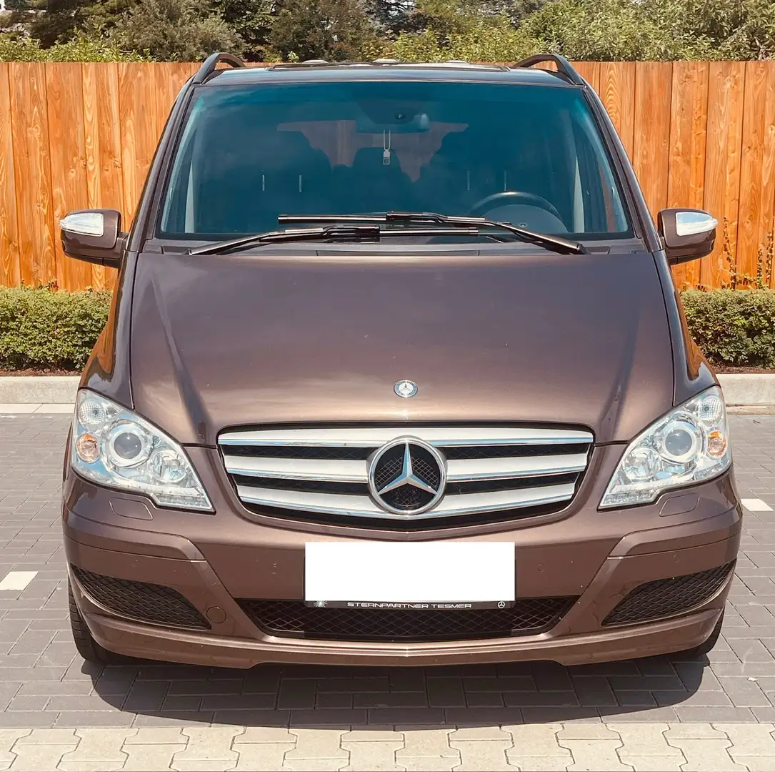 Mercedes-Benz Viano Viano Diesel 3.0 CDI DPF lang Automatik Ambiente Brun - 1