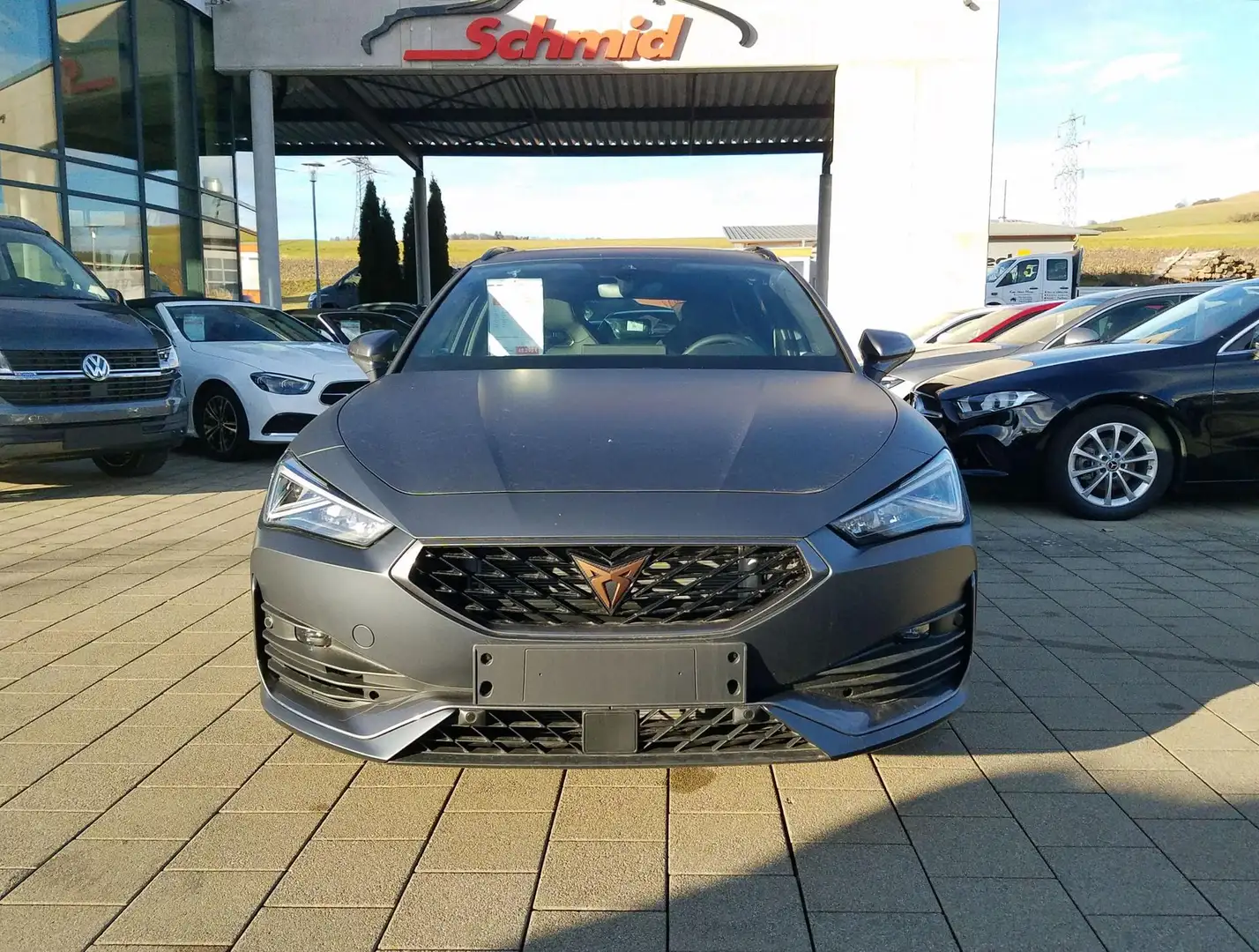 CUPRA Leon Sportstourer ST VZ 2,0TSI DSG 228KW 4Drive Beat... Grau - 2