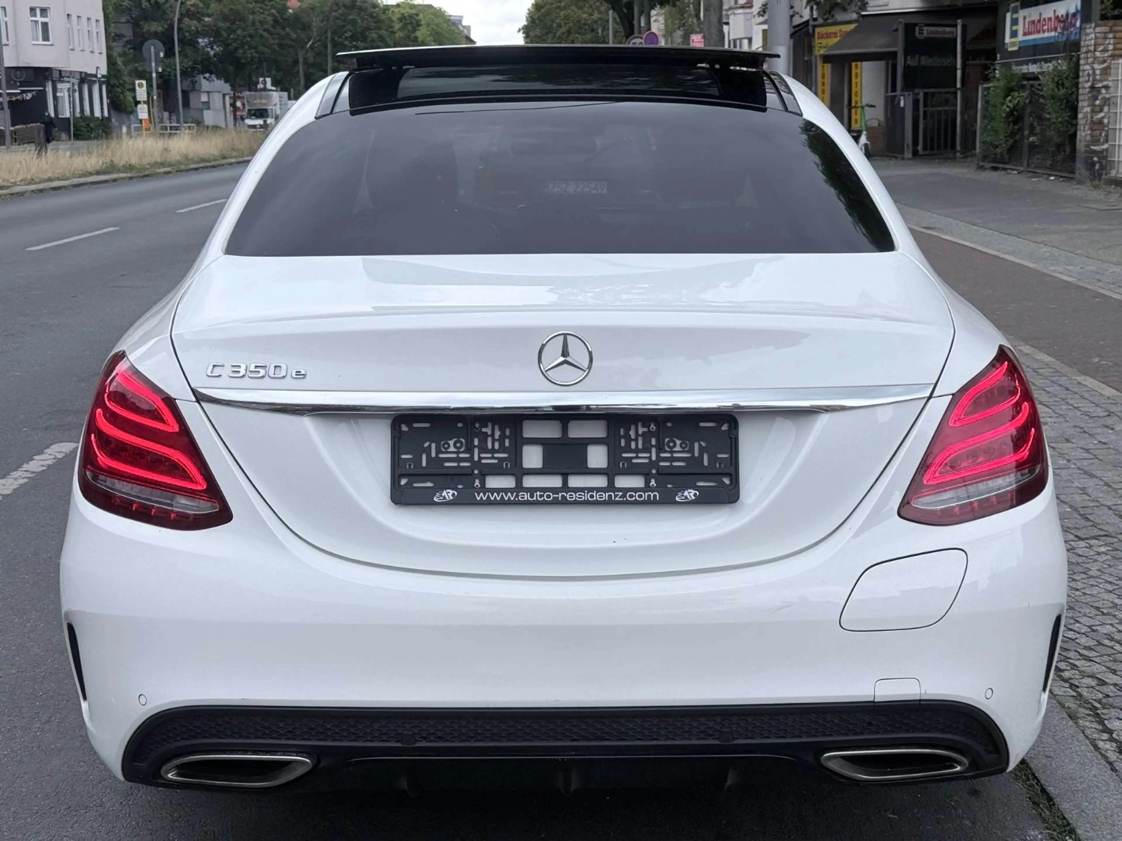 Mercedes-Benz C 350 e +AMG-LINE+PANO+DISTRONIC+360°KAMERA+ — photo 12