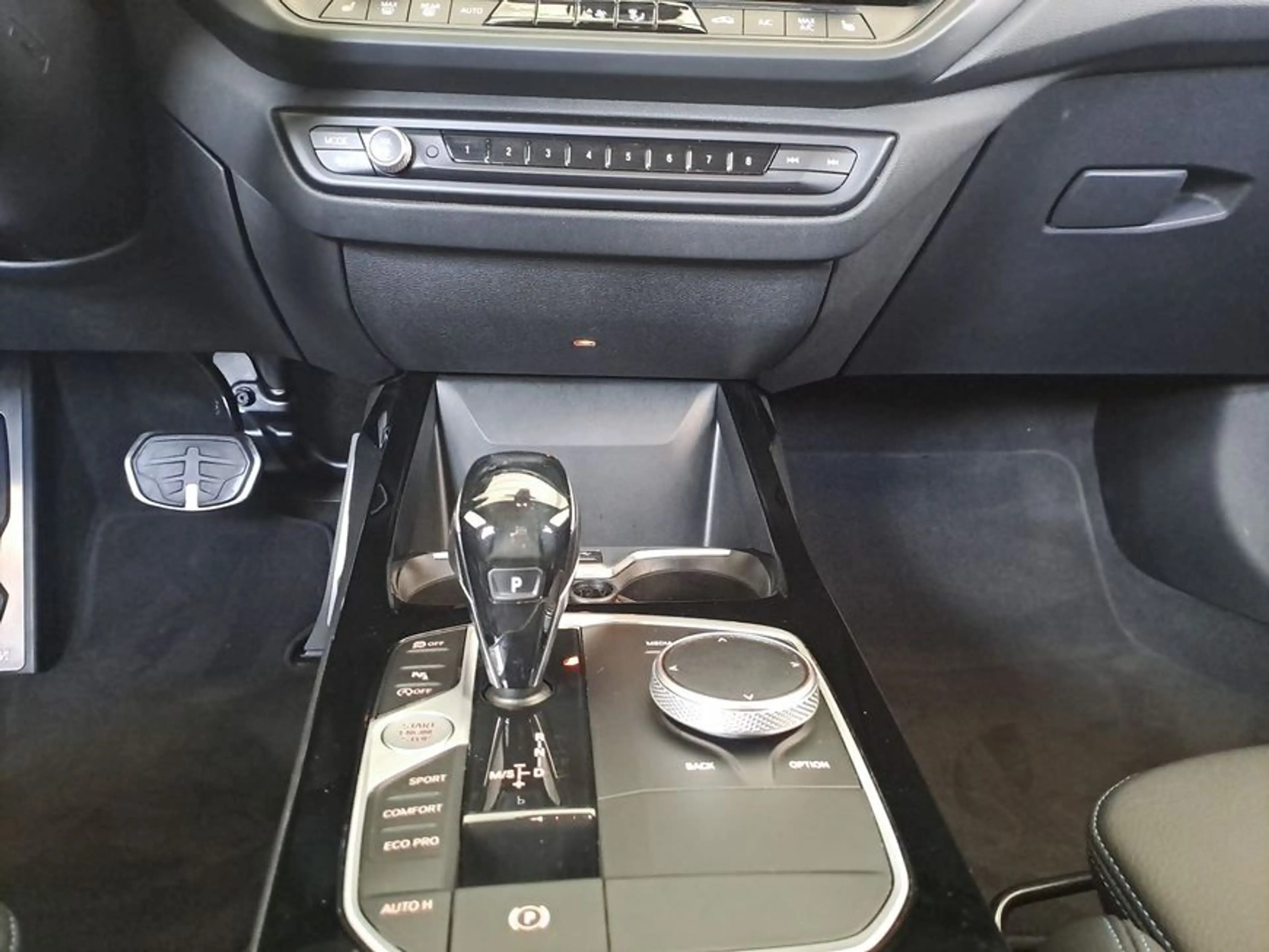 BMW 120 i Aut. M Sport LED* PDC* — photo 15