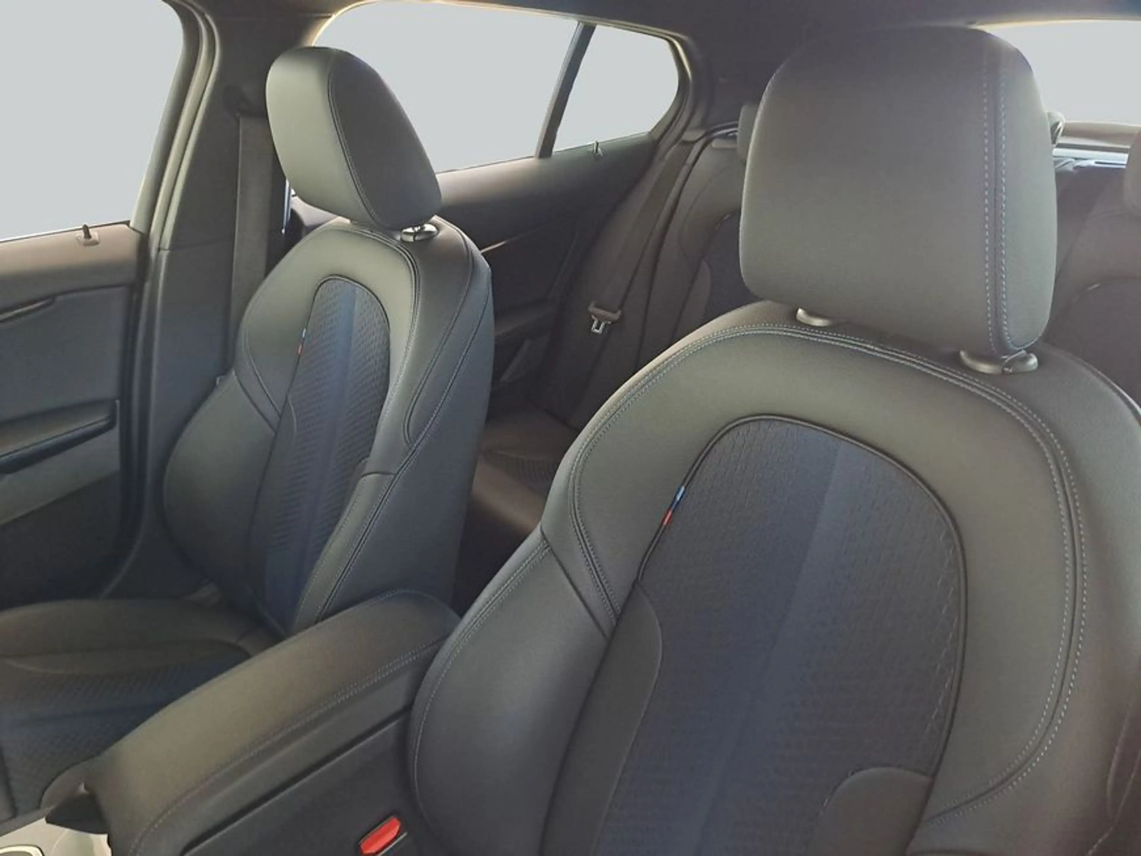 BMW 120 i Aut. M Sport LED* PDC* — photo 11