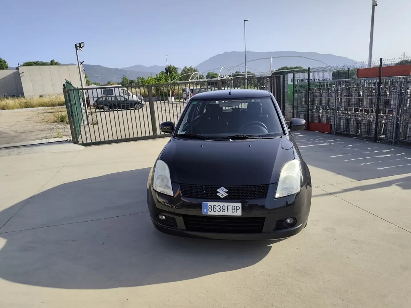 Suzuki Swift 1.3DDiS GLX Negro - 2