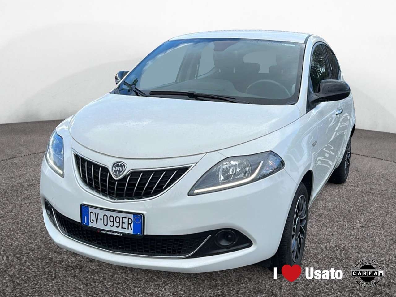 Lancia Ypsilon NUOVA My23 1.0 Firefly 70 CvStart&Stop Hybrid Gold