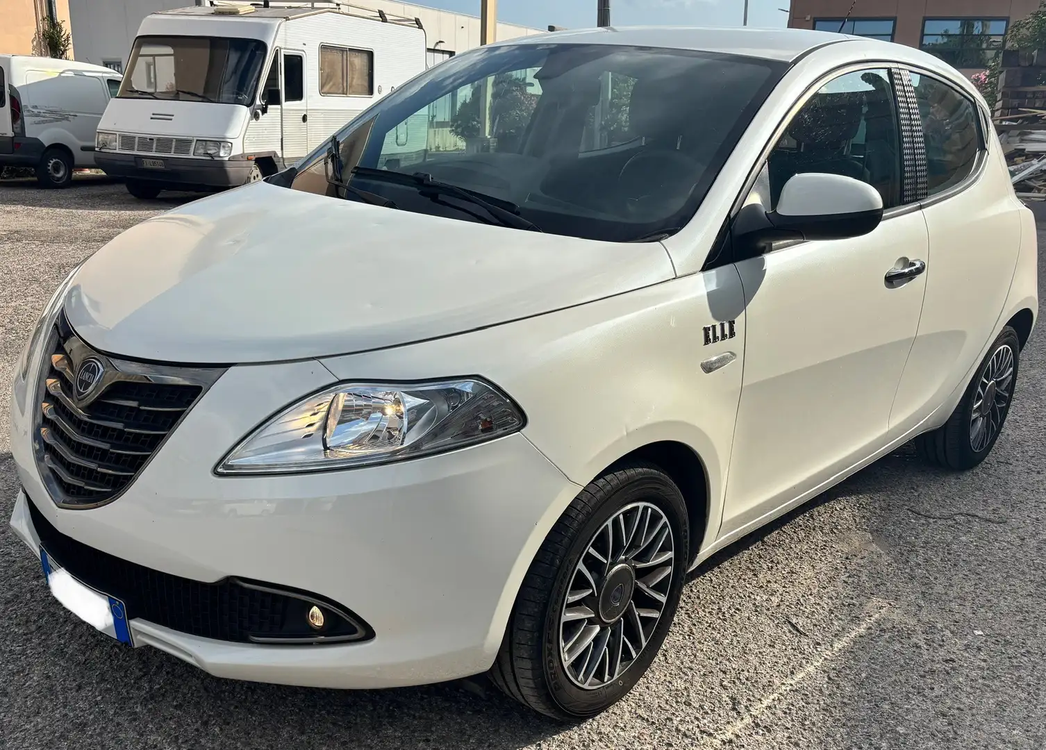 Lancia Ypsilon 1.2 8v Elle ecochic Gpl 69cv - 2