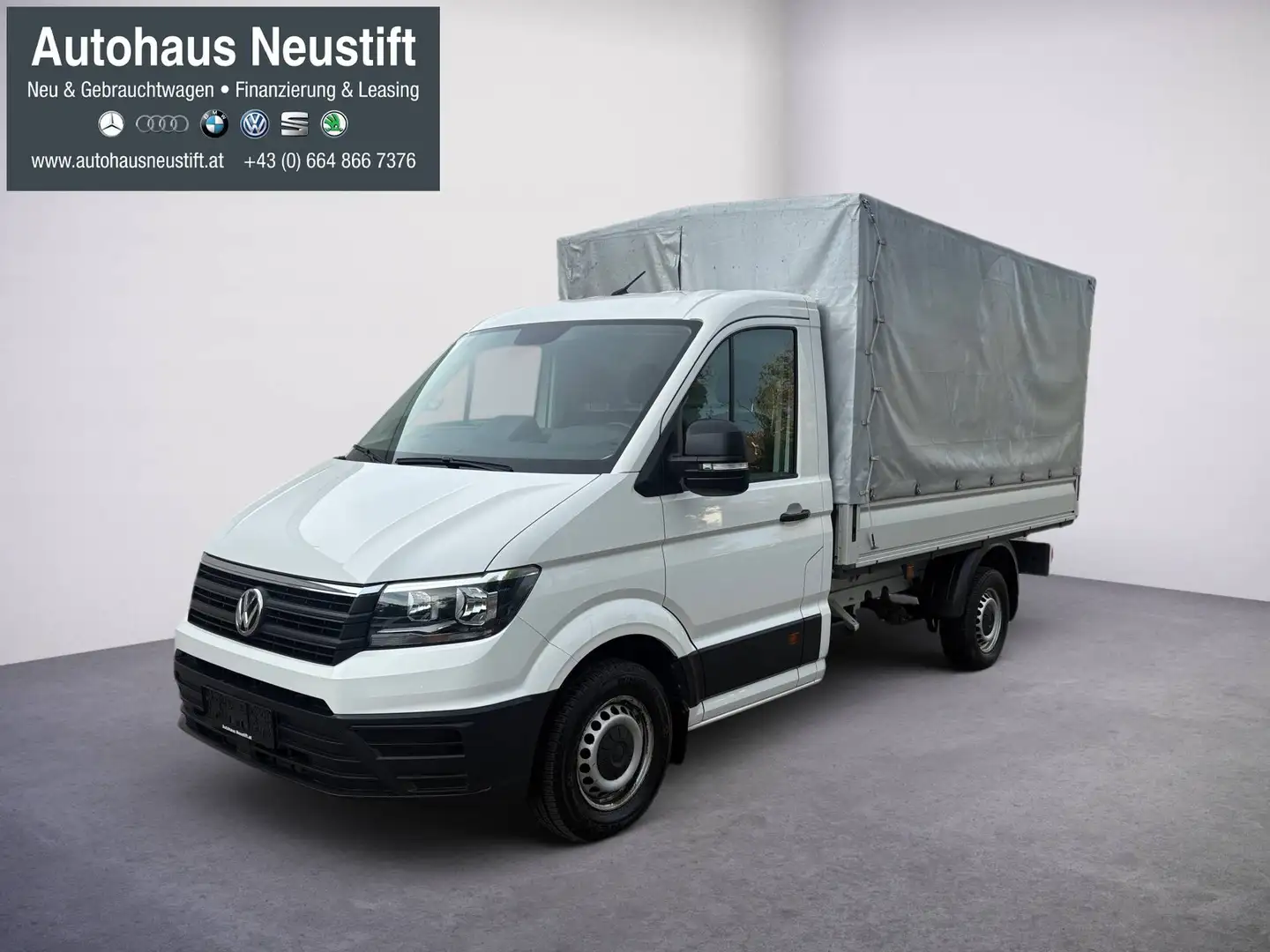 Volkswagen Crafter 35 mittellang FWD Weiß - 1