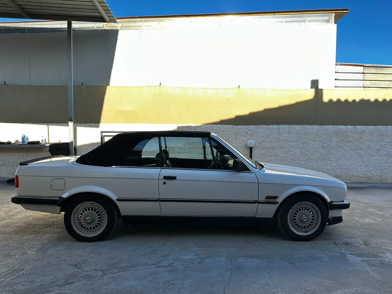 BMW 320i Cabrio L, foto 10