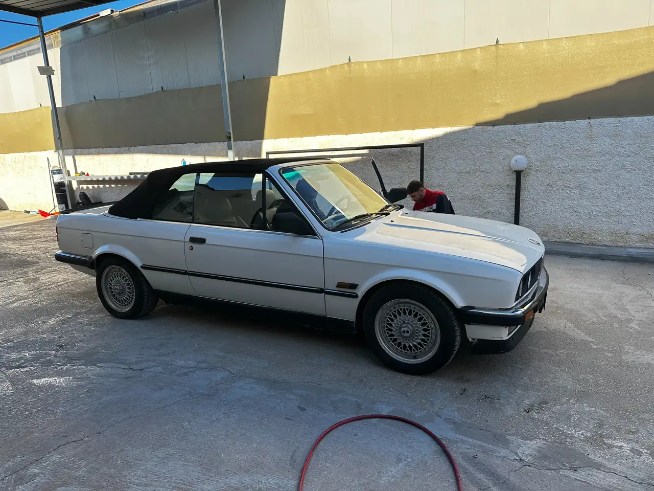 BMW 320i Cabrio L, foto 2