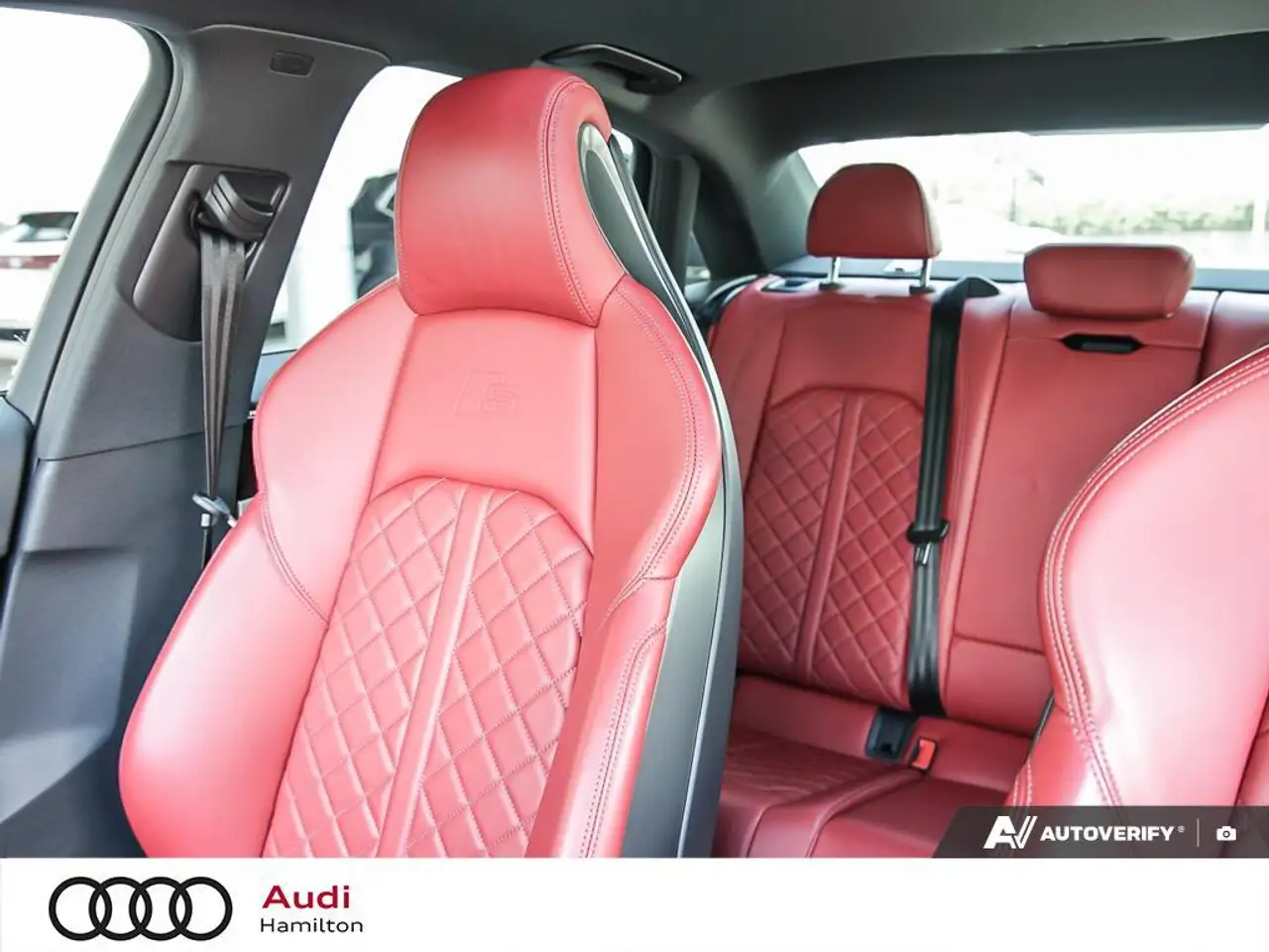 Audi S4 снимка Audi S4