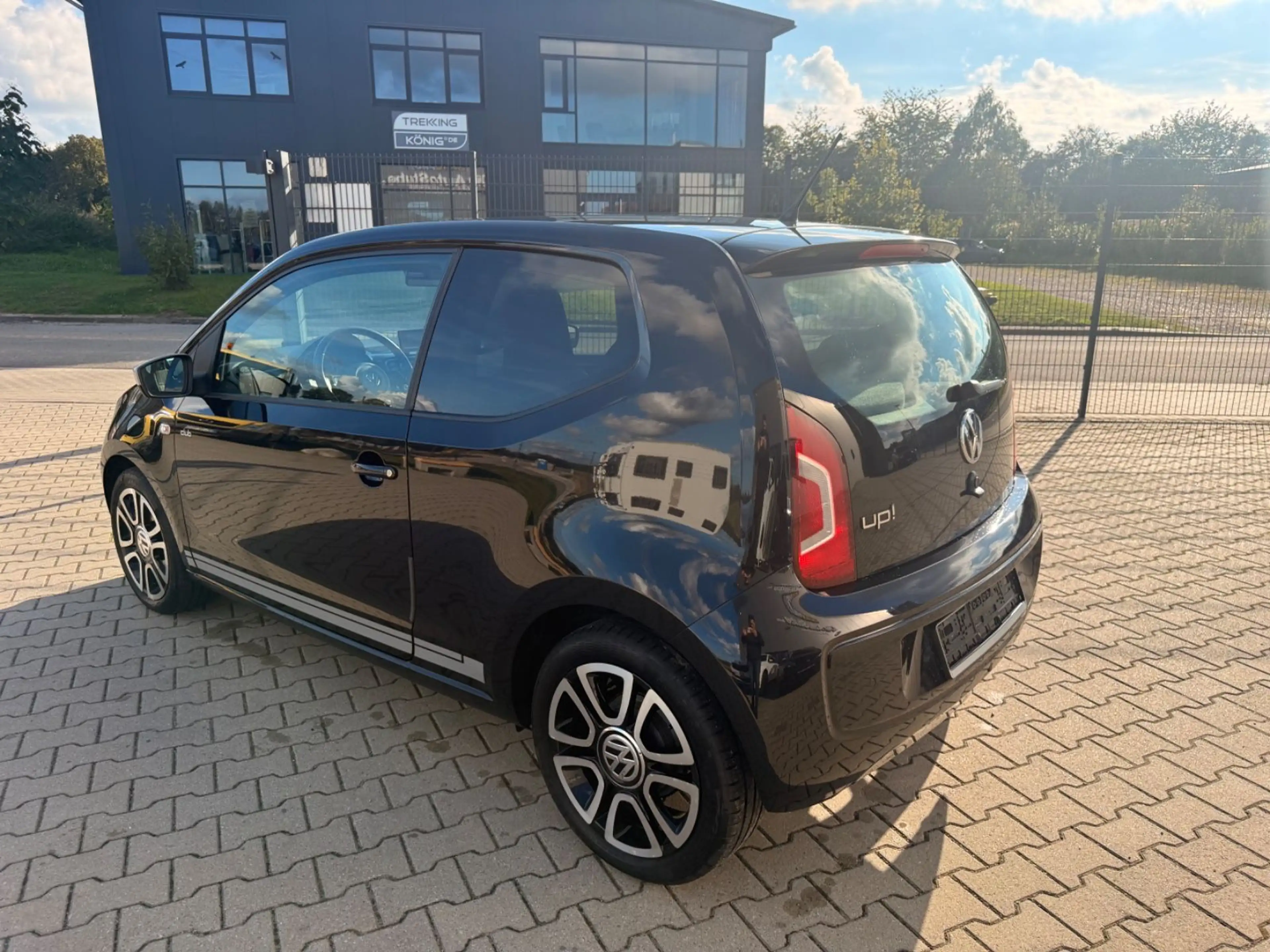 Volkswagen up! move up! Automatik/Navi/´Tempomat/SHZ/PDC — photo 6