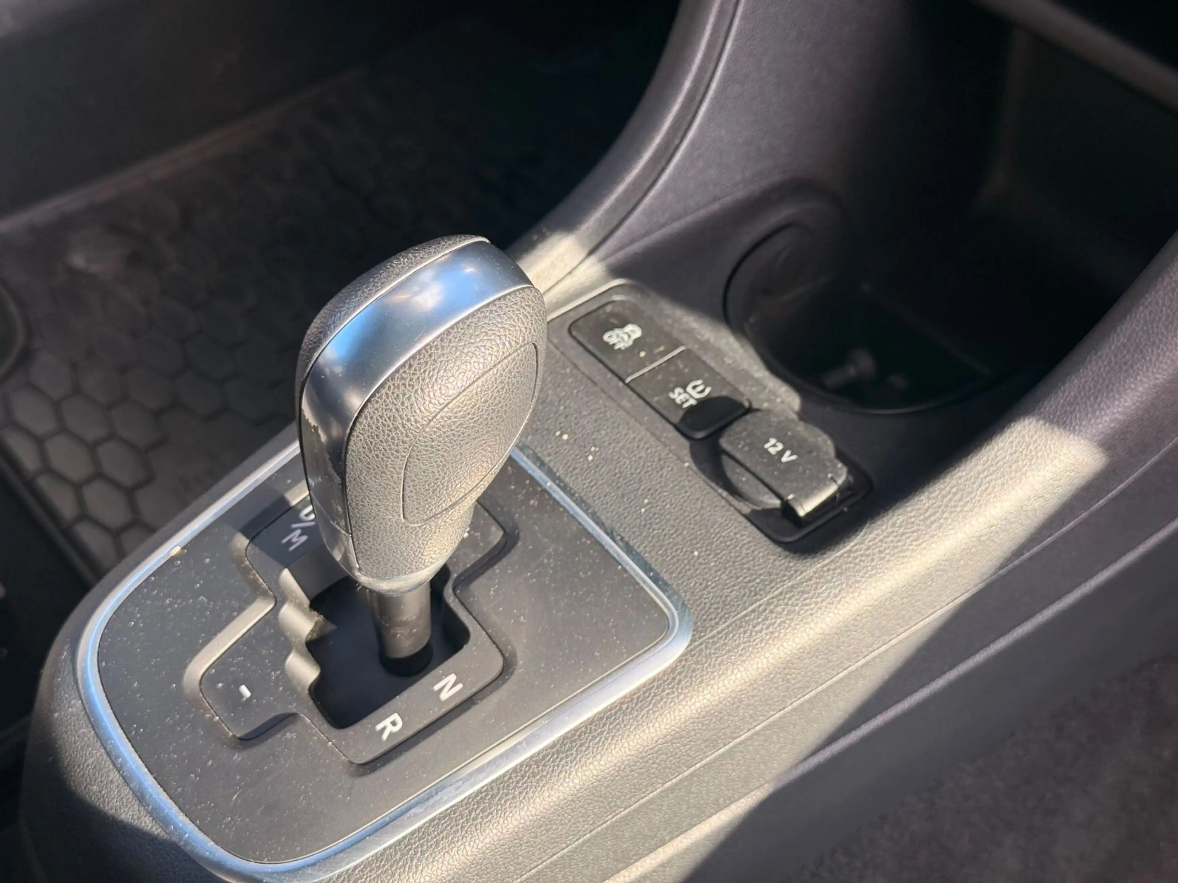 Volkswagen up! move up! Automatik/Navi/´Tempomat/SHZ/PDC — photo 13