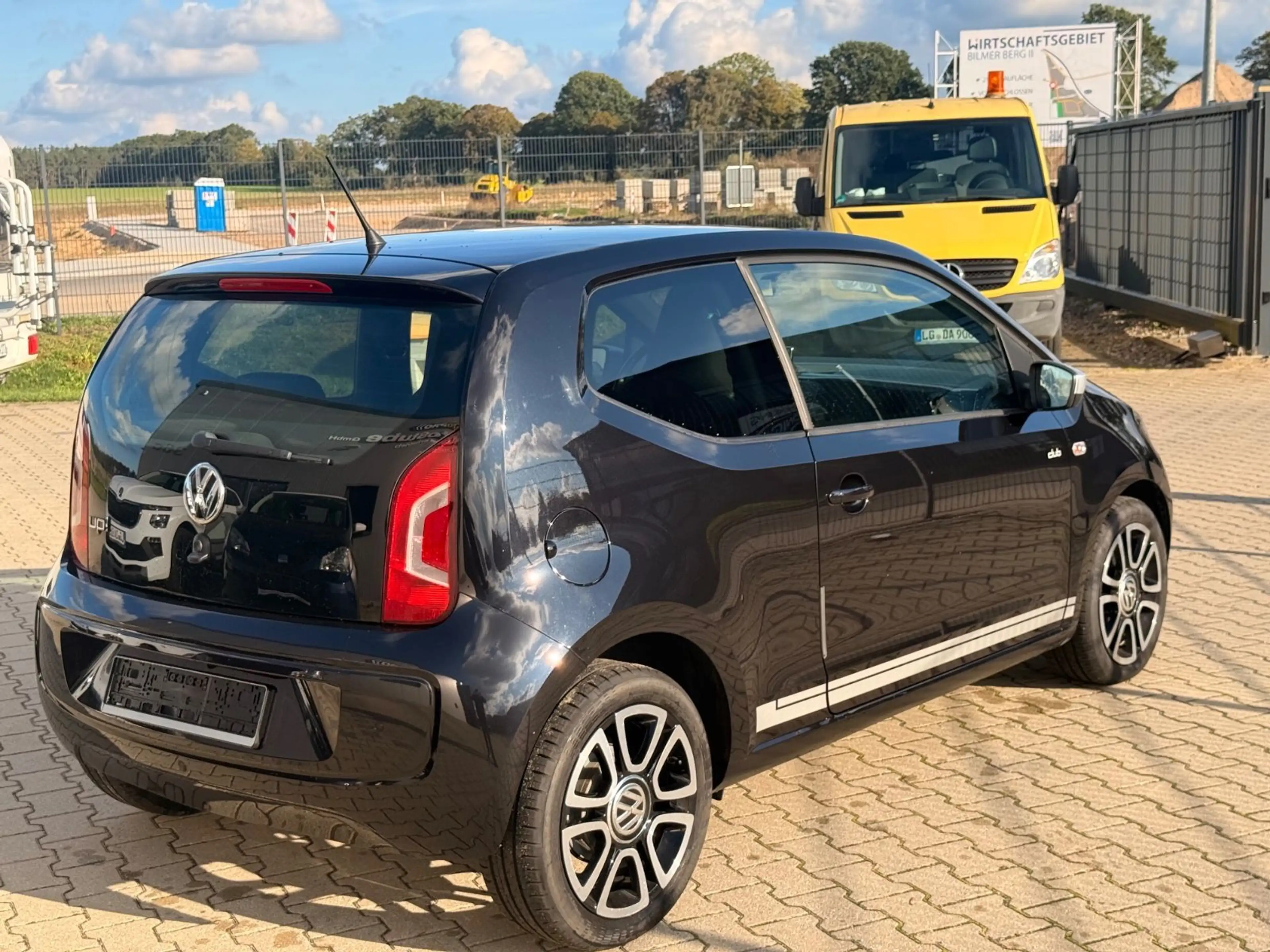 Volkswagen up! move up! Automatik/Navi/´Tempomat/SHZ/PDC — photo 4