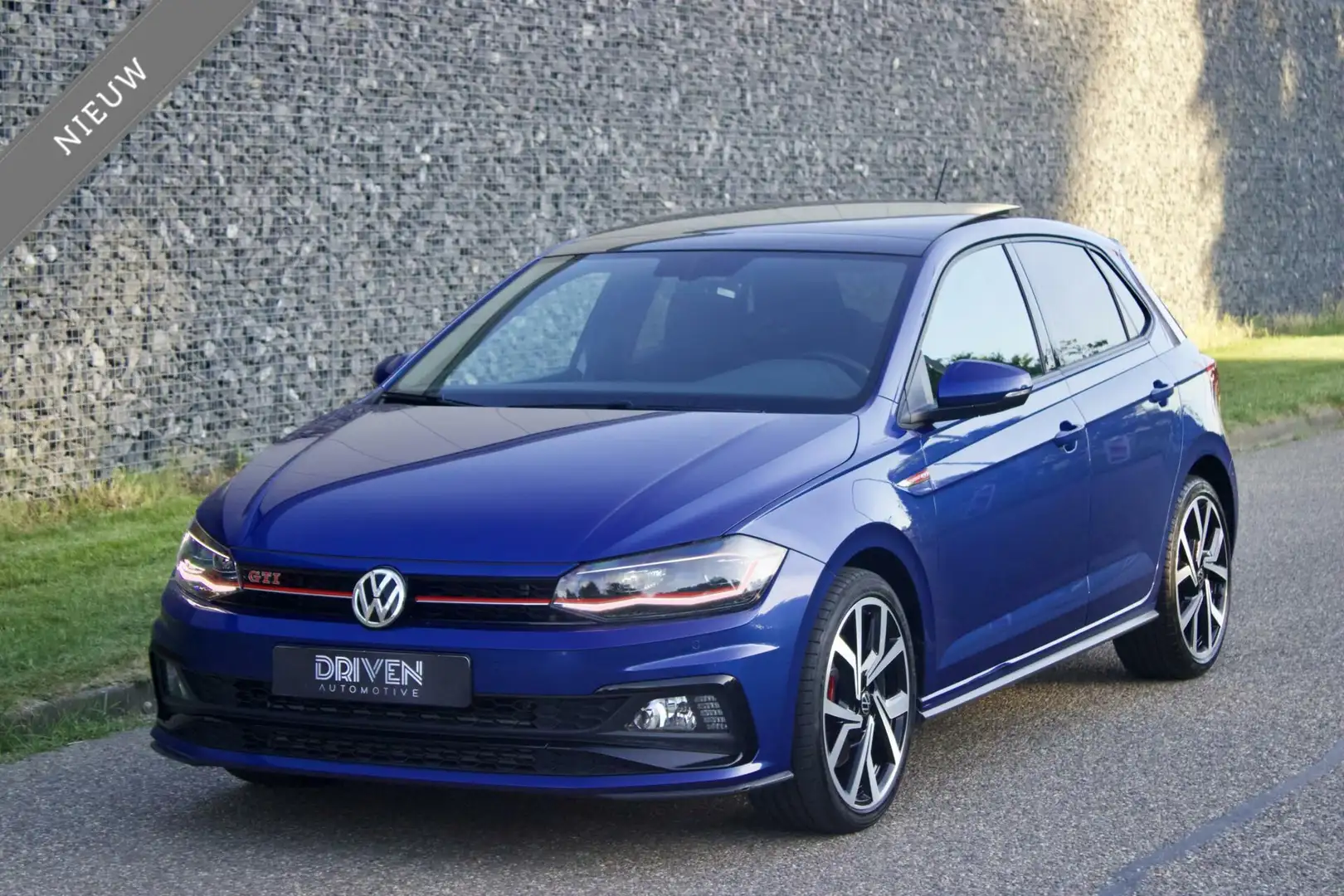 Volkswagen Polo GTI 2.0 TSI | Pano - Brescia - Virtual - LED Modrá - 1