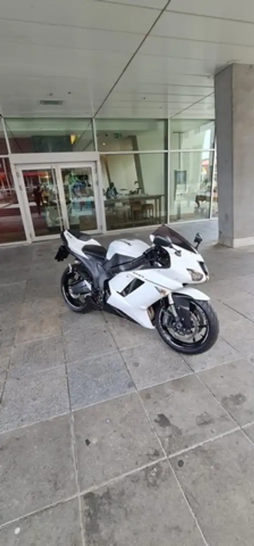 Kawasaki Ninja ZX-6R ZX600P Blanc - 1