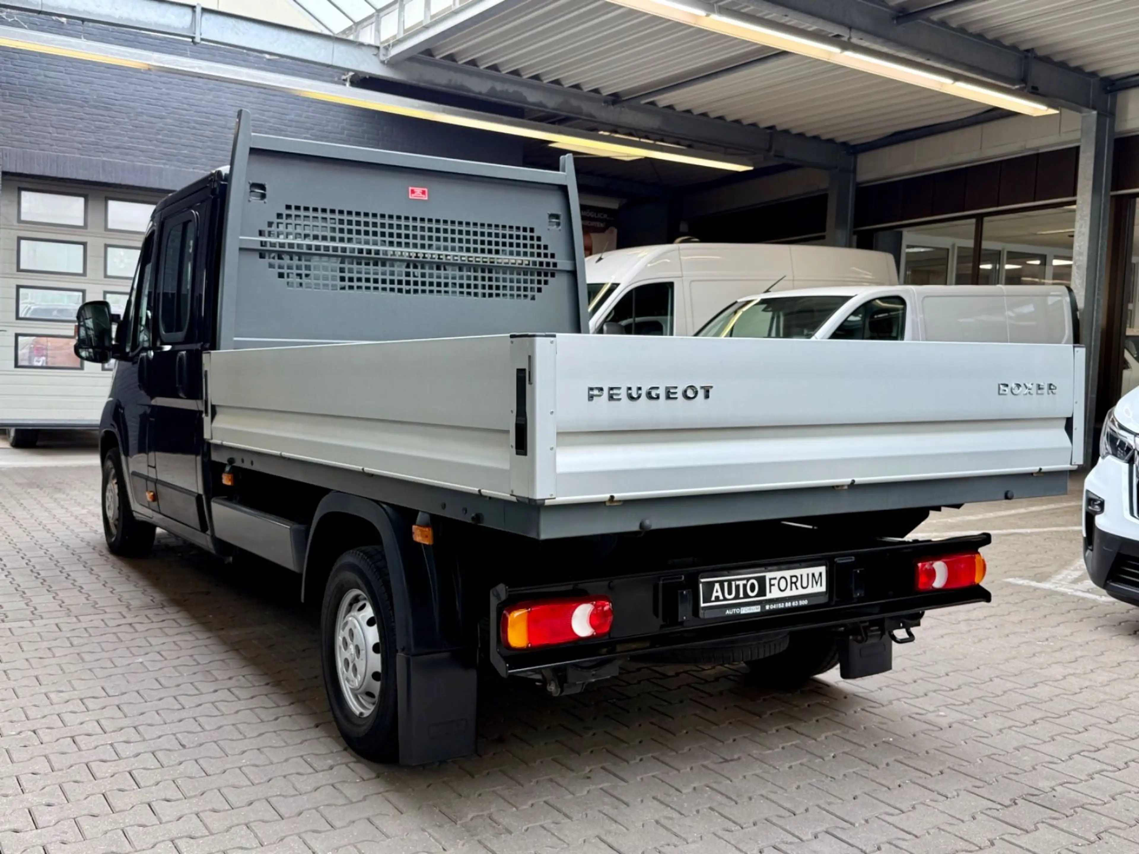 Peugeot Boxer 2.2 D L3 PRITSCHE DOKA 7-SITZER KLIMA DAB — photo 6