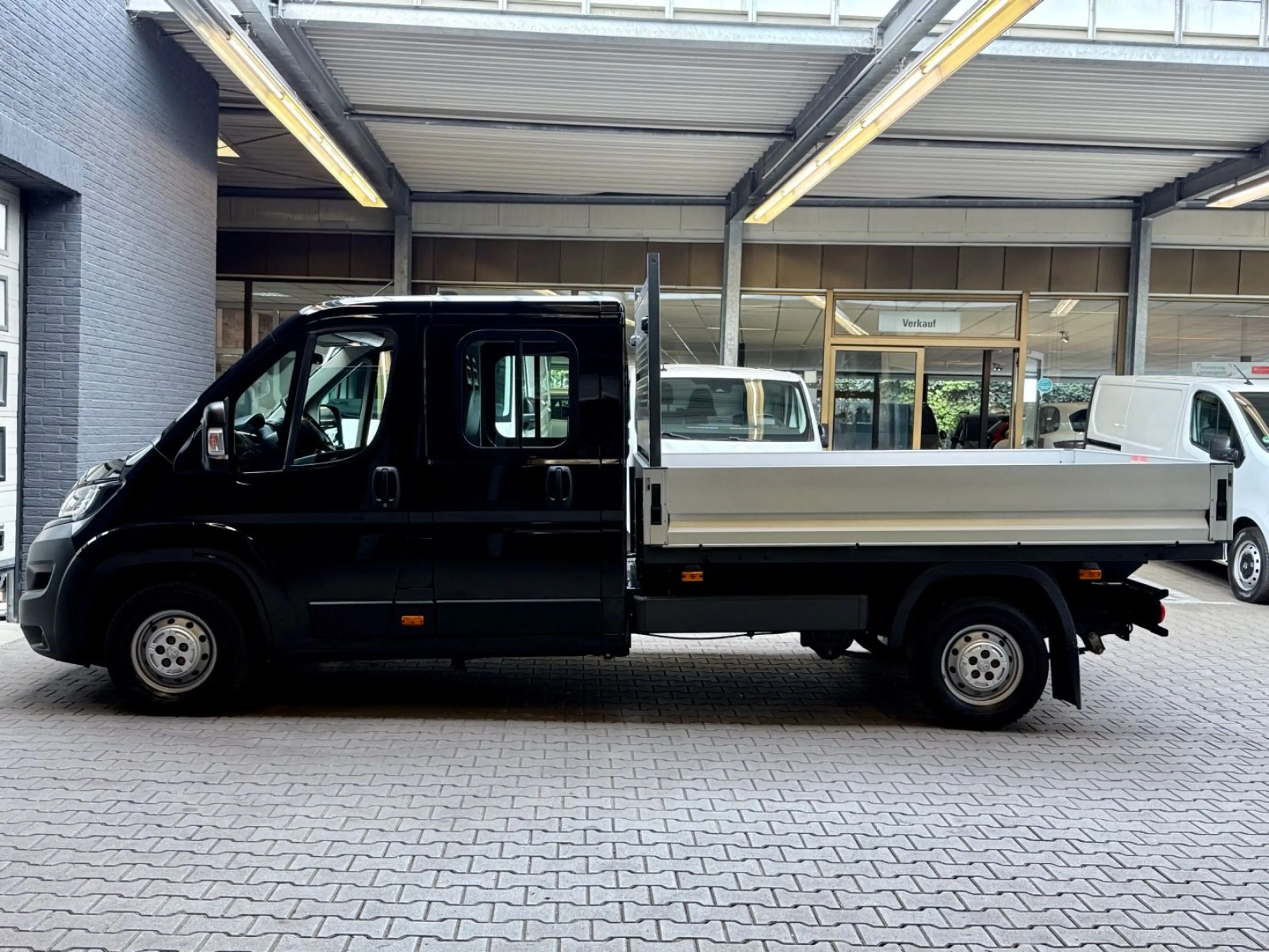 Peugeot Boxer 2.2 D L3 PRITSCHE DOKA 7-SITZER KLIMA DAB — photo 5