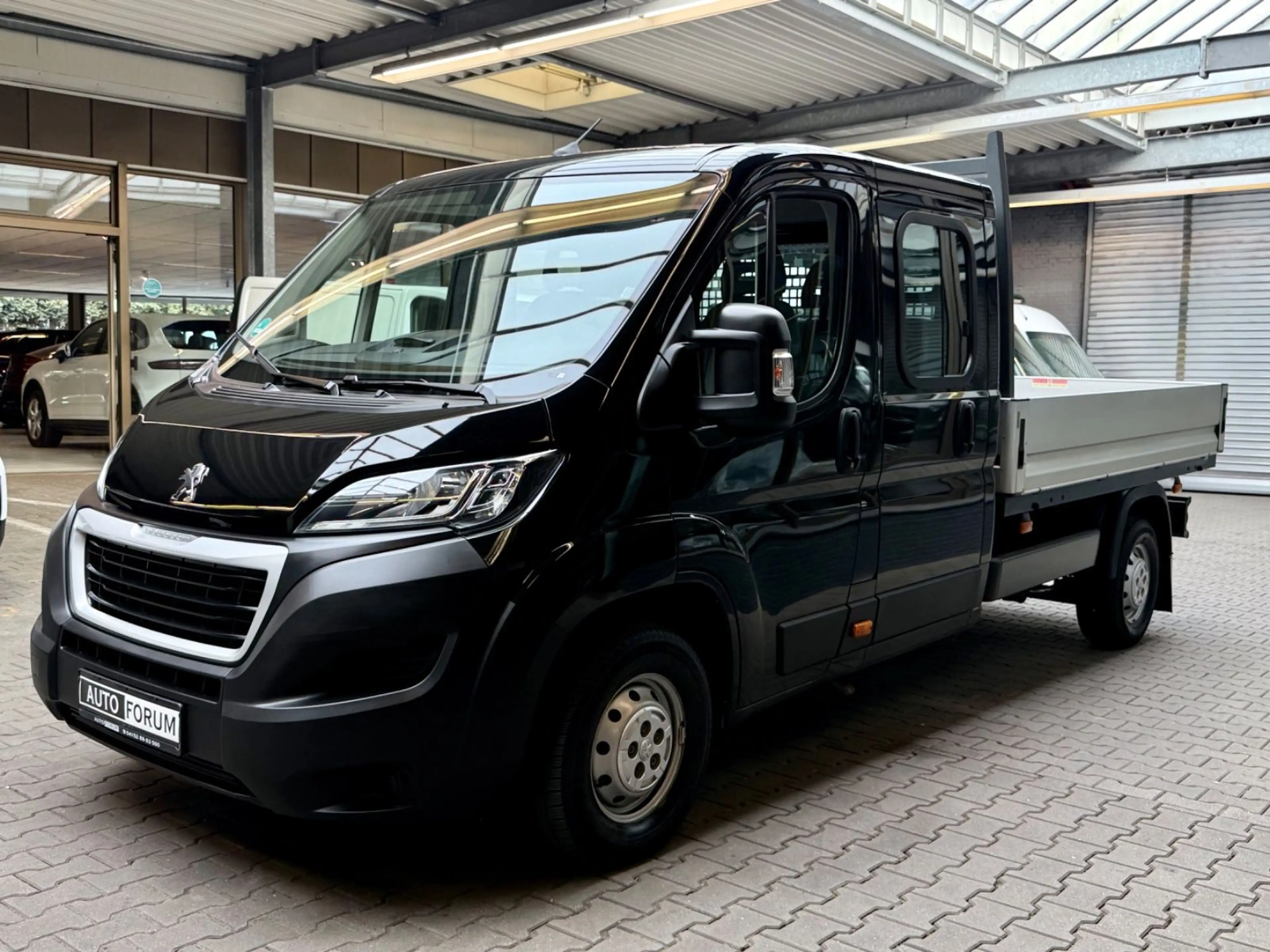 Peugeot Boxer 2.2 D L3 PRITSCHE DOKA 7-SITZER KLIMA DAB — photo 4