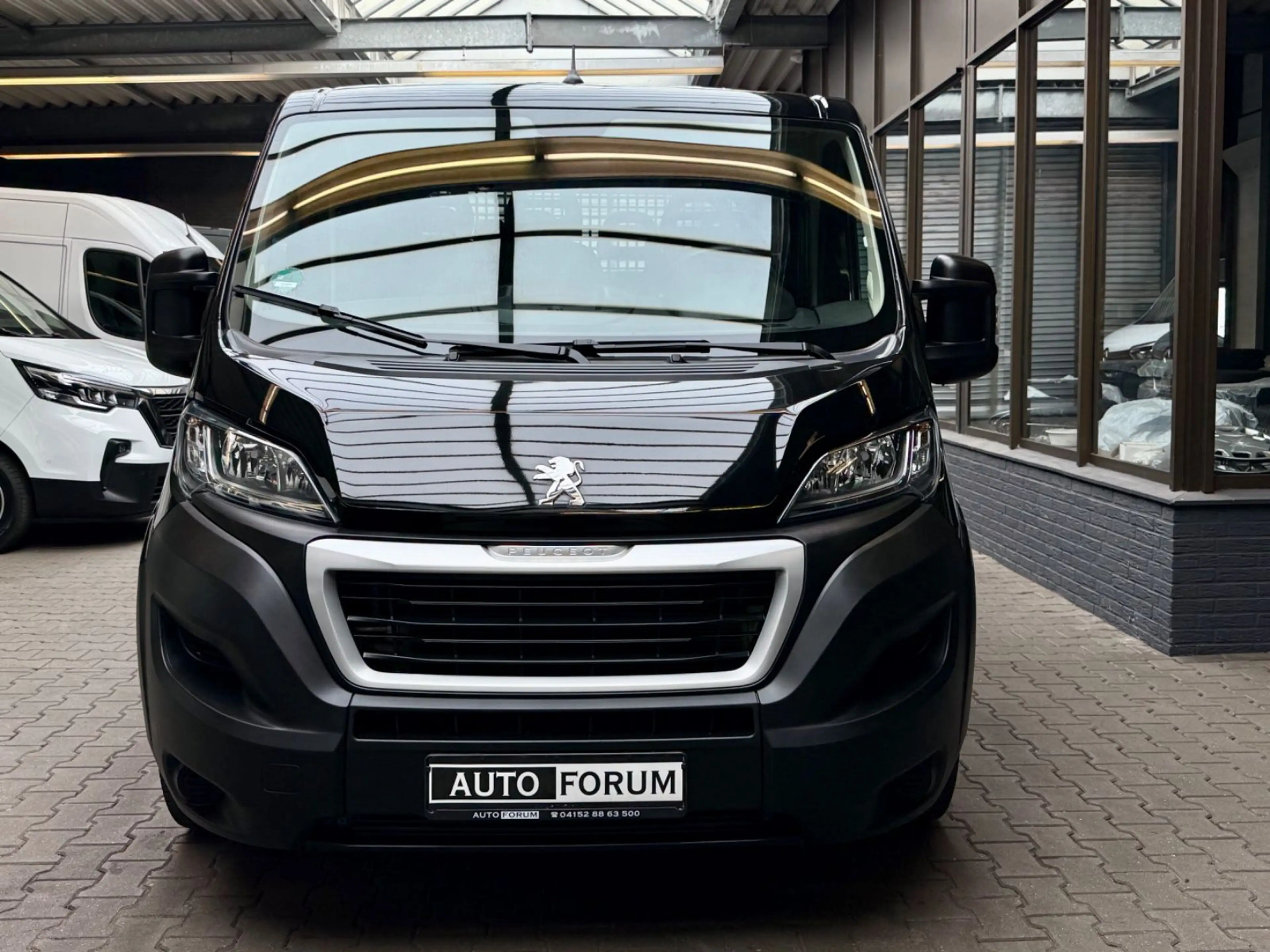Peugeot Boxer 2.2 D L3 PRITSCHE DOKA 7-SITZER KLIMA DAB — photo 3